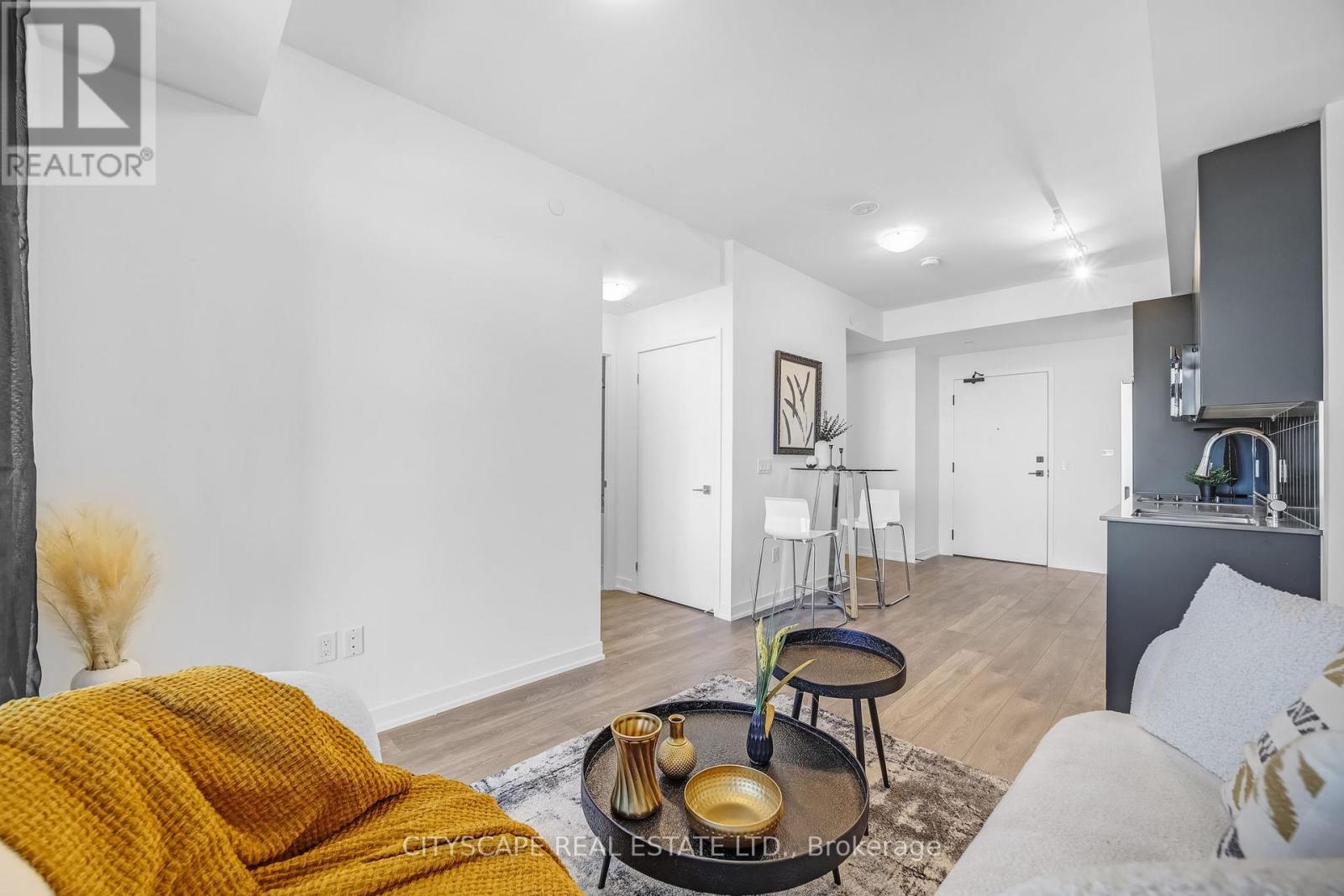 2107 - 474 Caldari Road, Vaughan, Ontario  L4K 0R5 - Photo 7 - N12465199