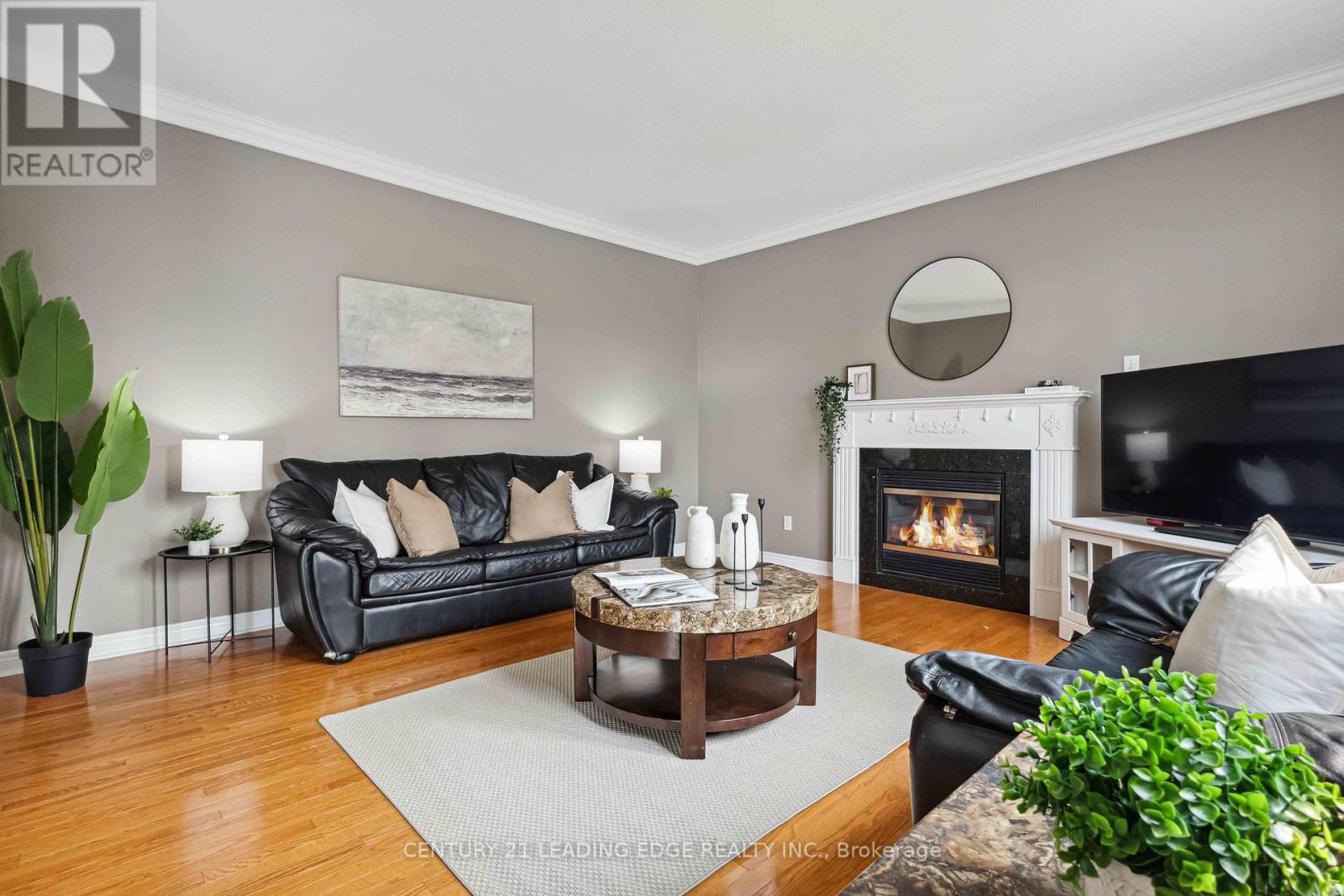 83 Joseph Street, Uxbridge, Ontario  L9P 1Z5 - Photo 8 - N12465206