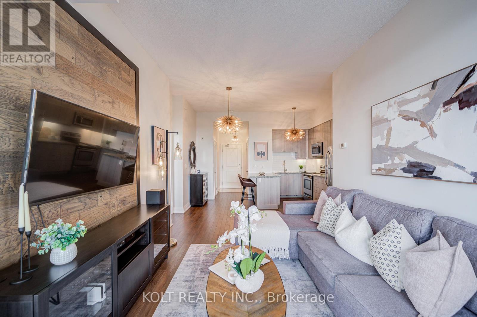 Ph1013 - 24 Woodstream Boulevard, Vaughan, Ontario  L4L 8C4 - Photo 19 - N12465217