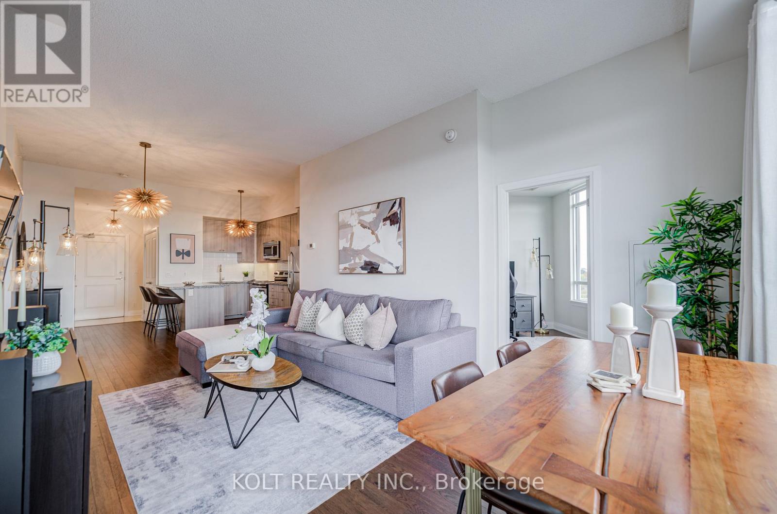 Ph1013 - 24 Woodstream Boulevard, Vaughan, Ontario  L4L 8C4 - Photo 24 - N12465217