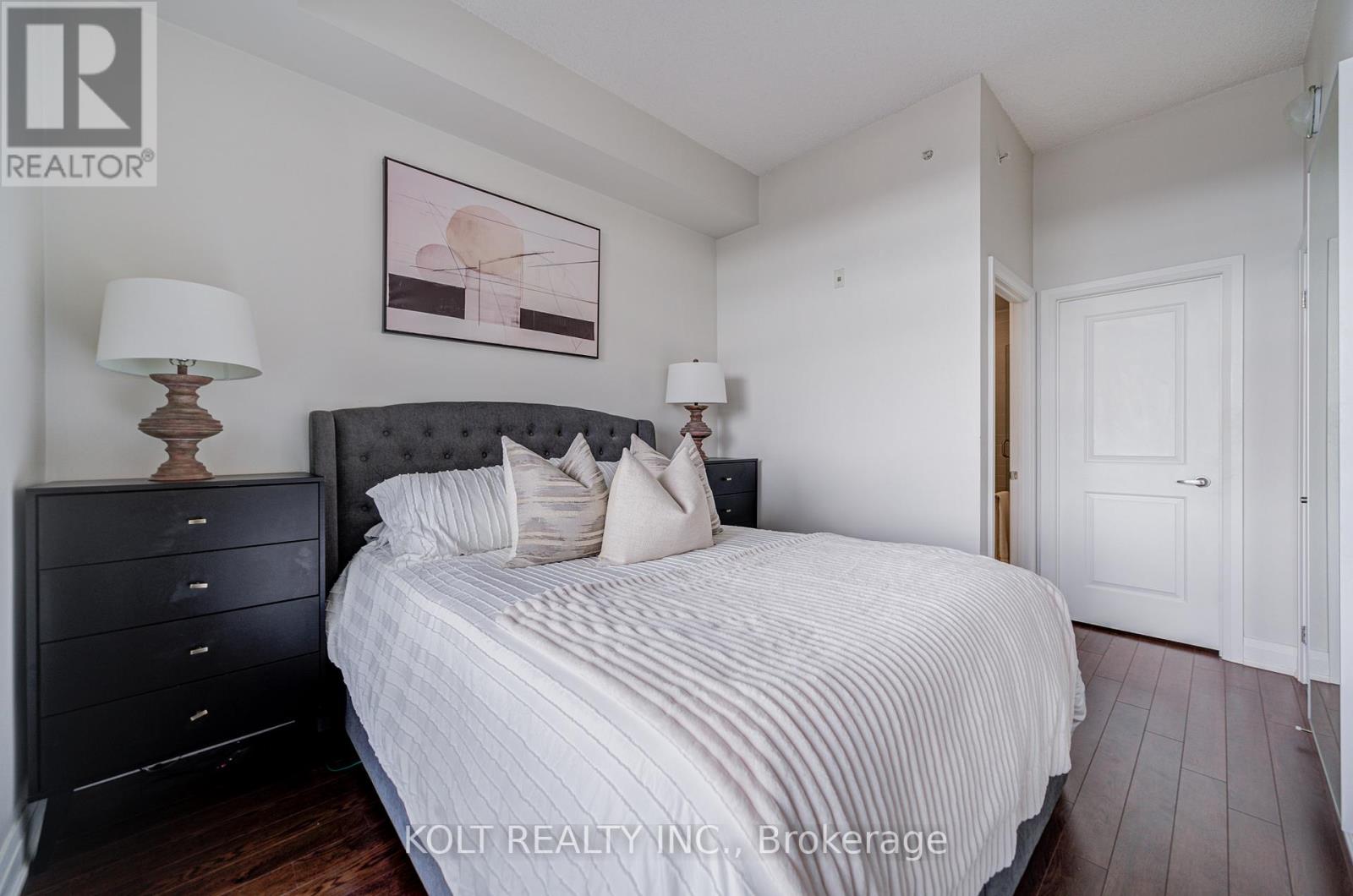 Ph1013 - 24 Woodstream Boulevard, Vaughan, Ontario  L4L 8C4 - Photo 27 - N12465217