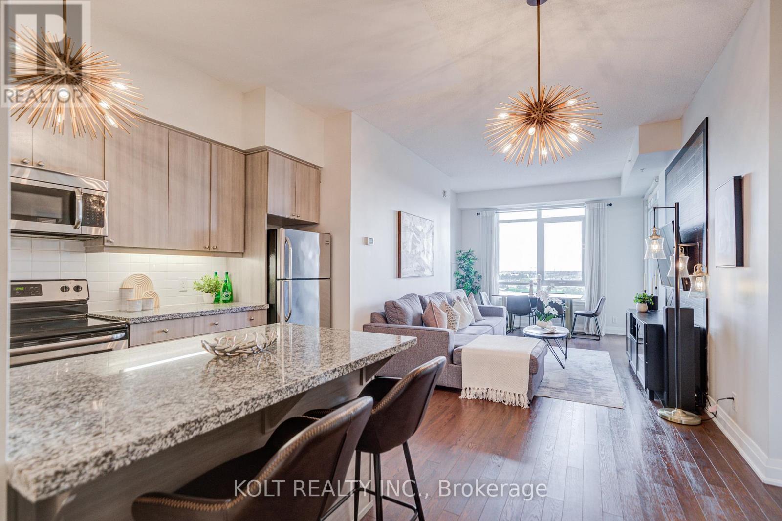 Ph1013 - 24 Woodstream Boulevard, Vaughan, Ontario  L4L 8C4 - Photo 9 - N12465217