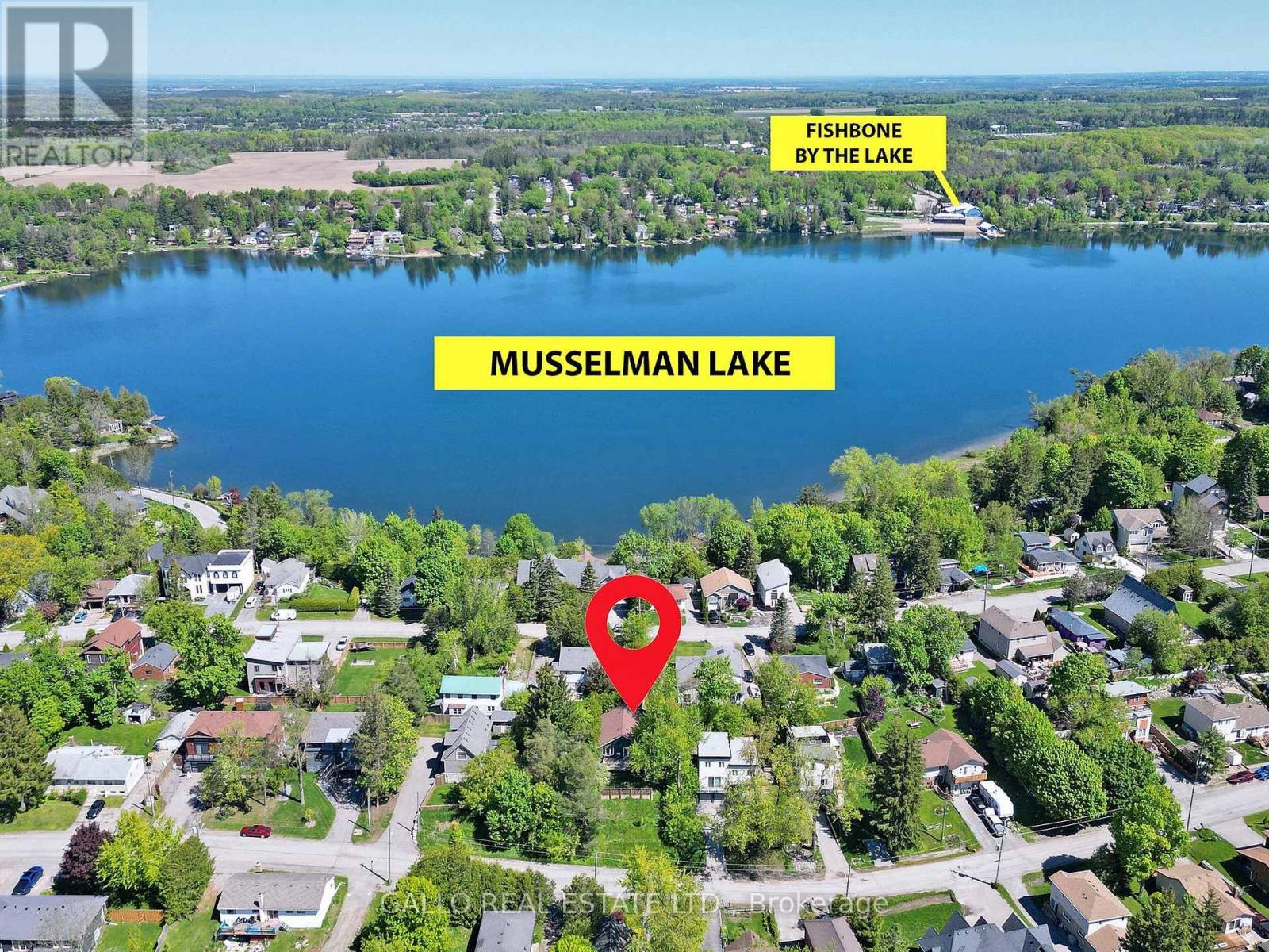 37 WINDSOR DRIVE, Whitchurch-Stouffville, Ontario