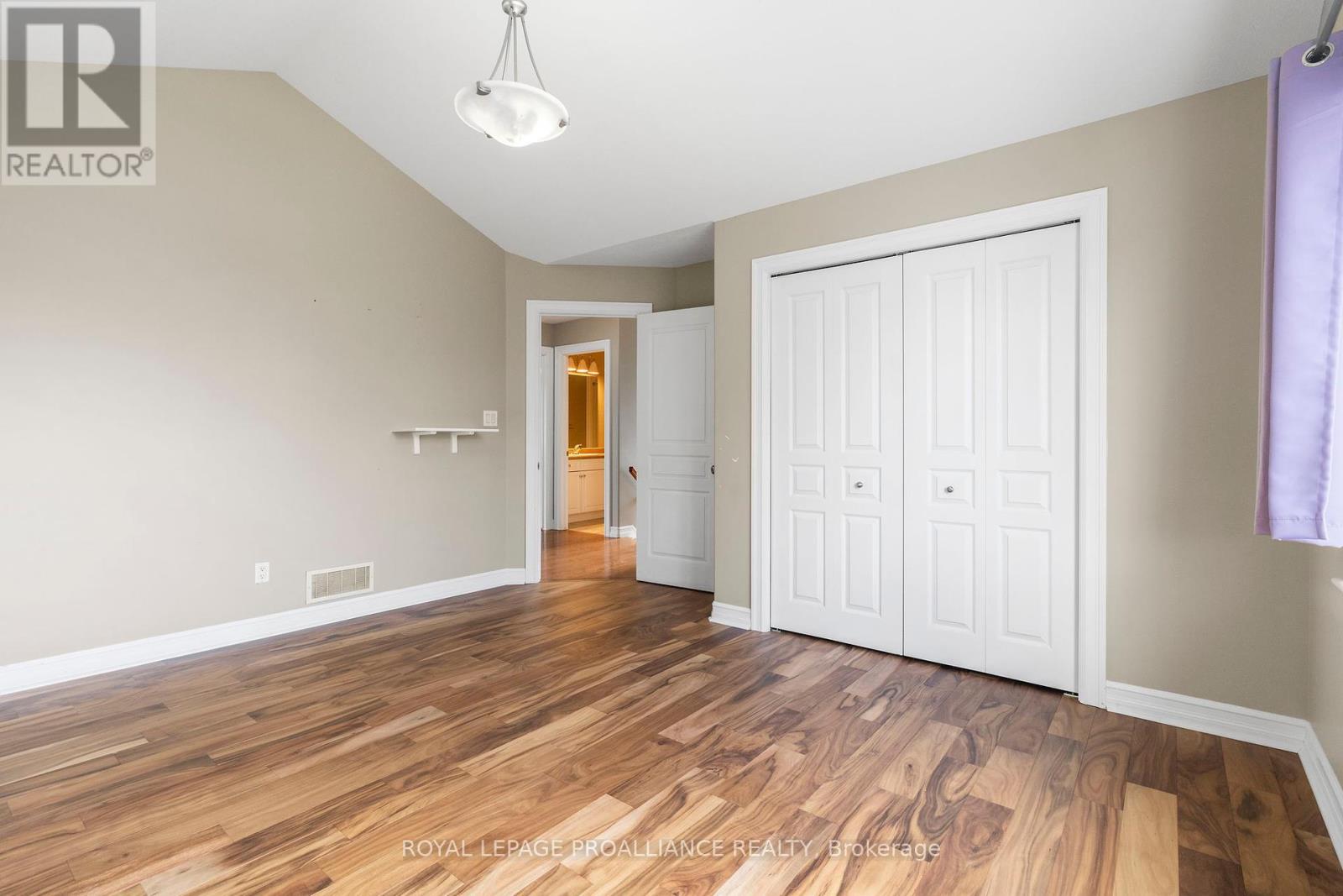 1009 Crestwood Drive, Brockville, Ontario  K6V 7N1 - Photo 26 - X12465461