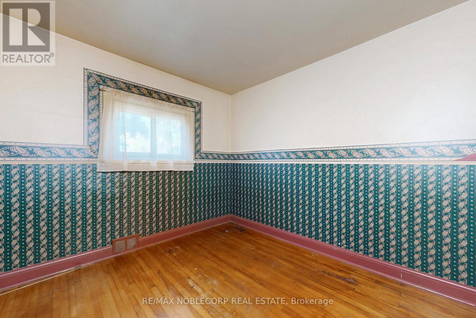51 Simcoe Street, Orillia, Ontario  L3V 1G5 - Photo 41 - S12465181