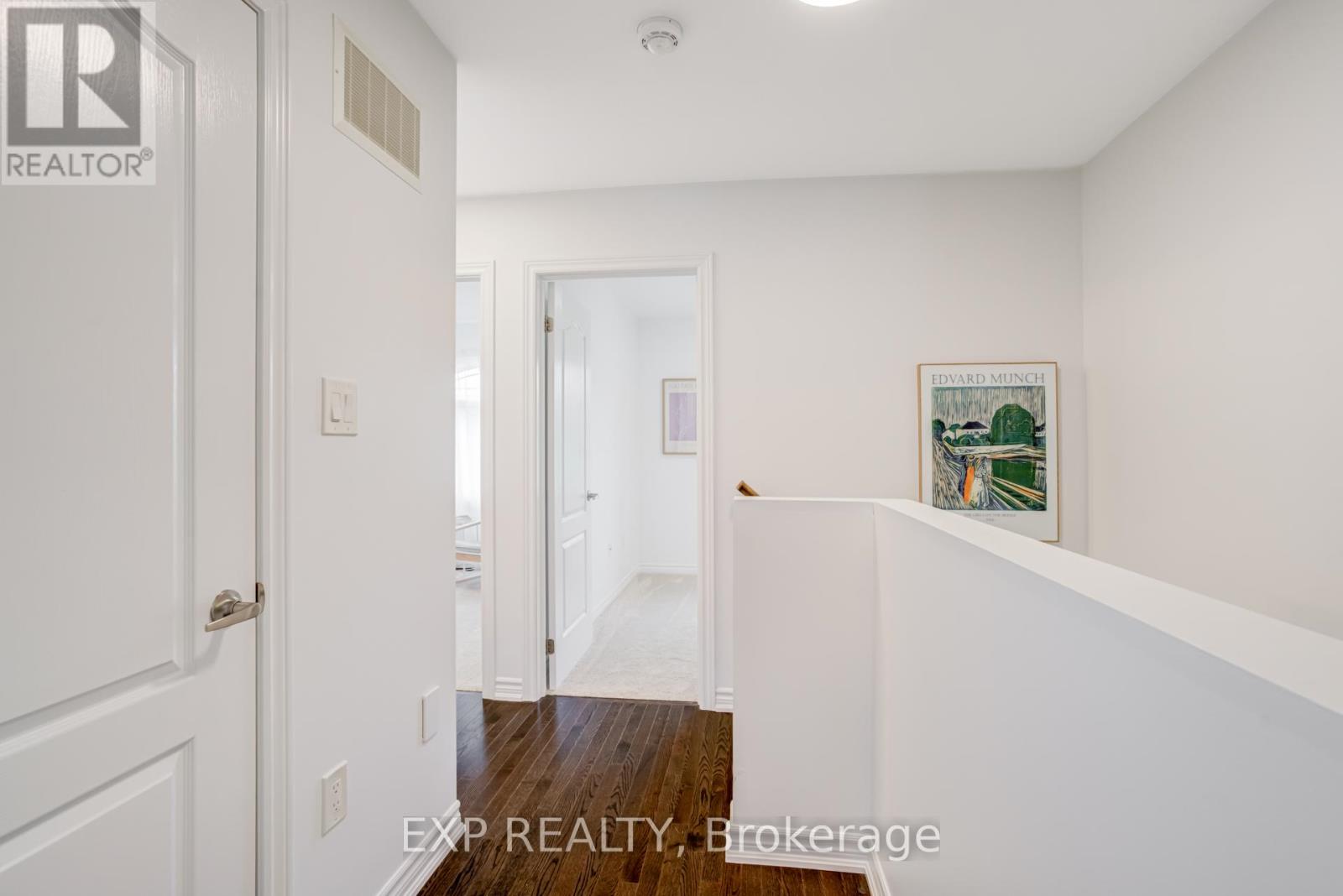 19 Cygnus Crescent, Barrie, Ontario  L4N 9C2 - Photo 14 - S12465201