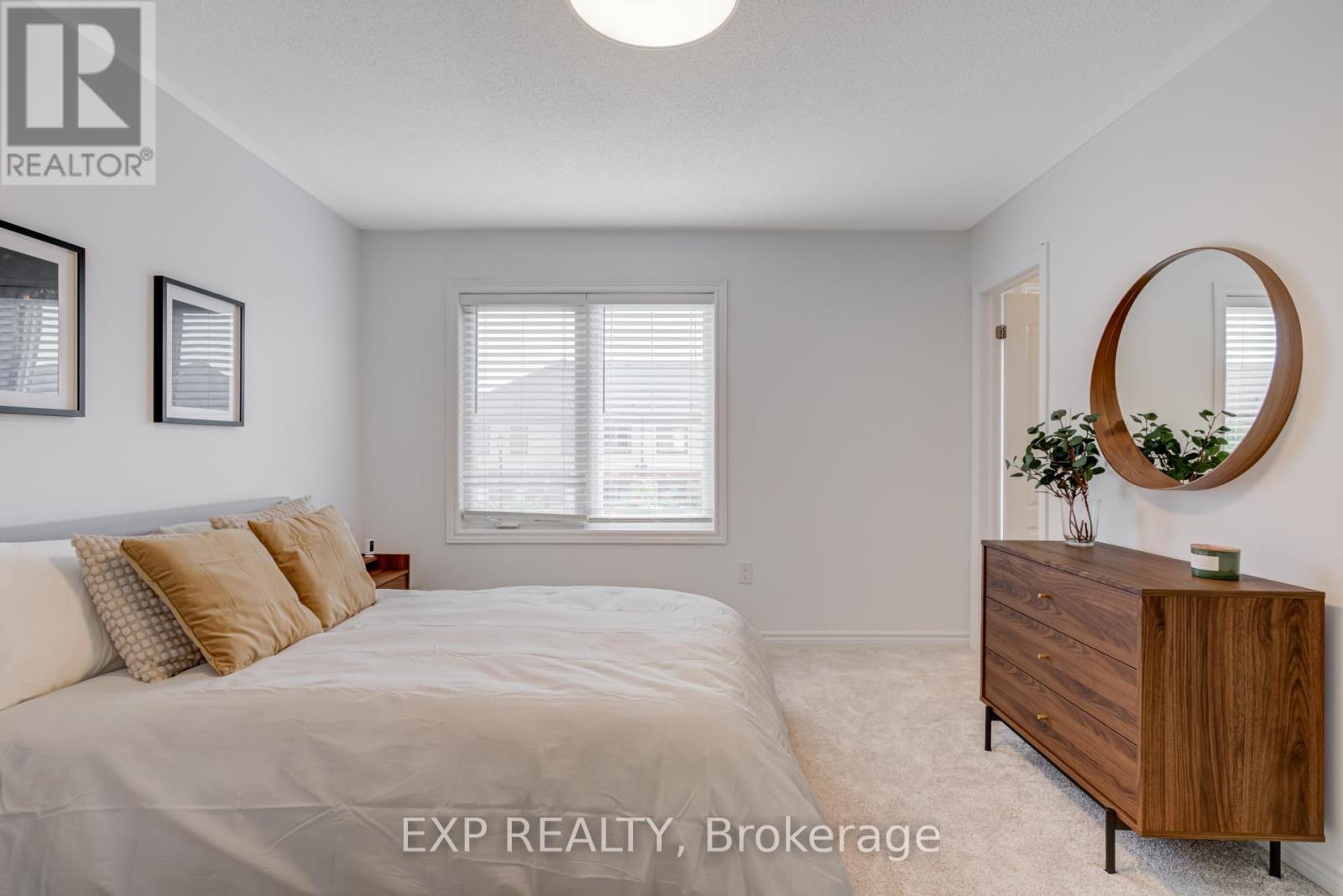 19 Cygnus Crescent, Barrie, Ontario  L4N 9C2 - Photo 23 - S12465201