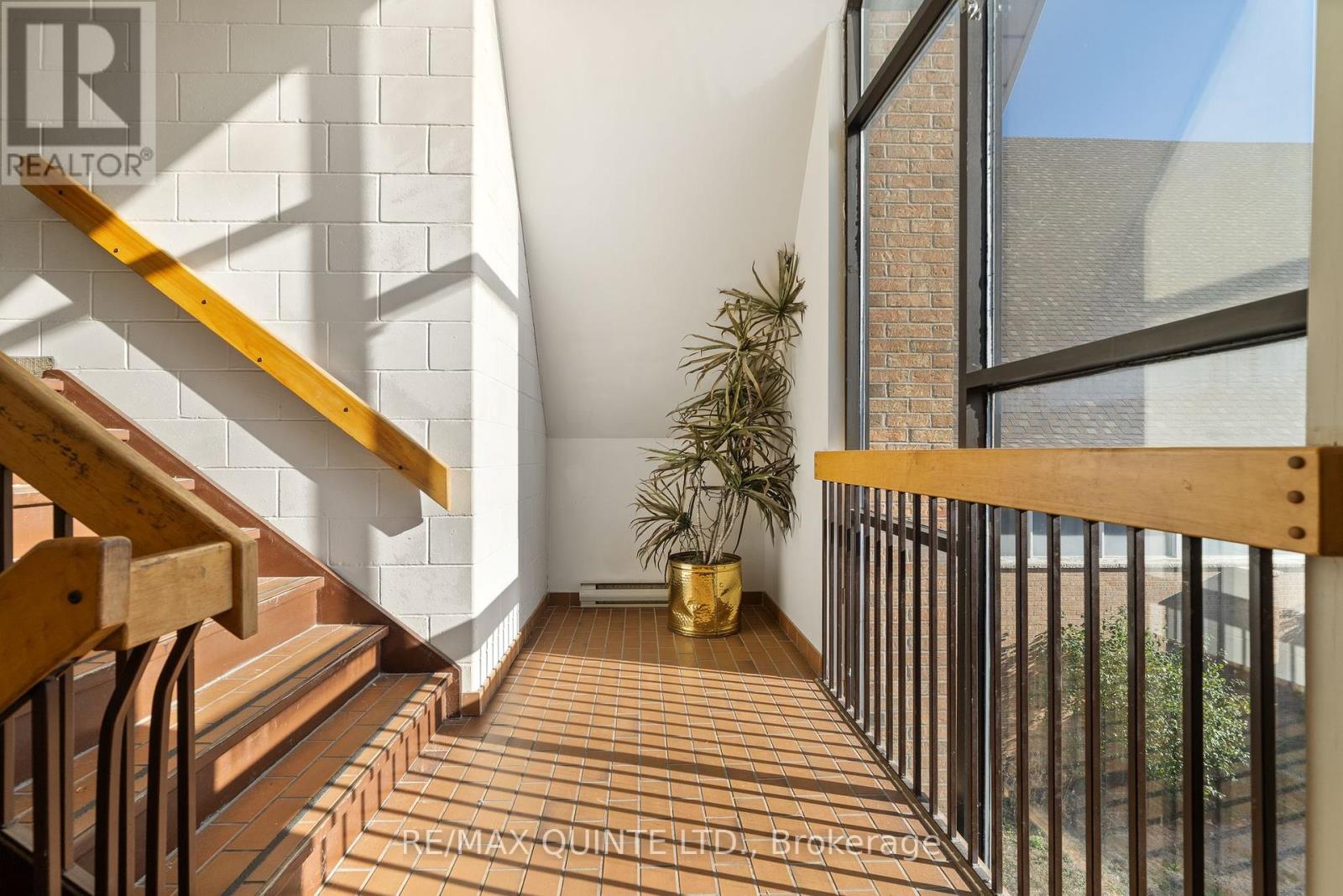 72 Orchard Drive, Belleville, Ontario K8P 2K7 - Photo 13 - X12465343