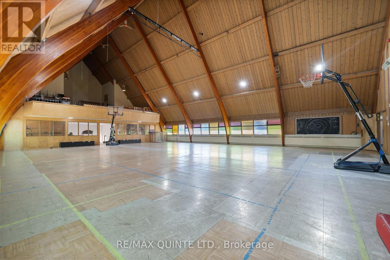 72 Orchard Drive, Belleville, Ontario K8P 2K7 - Photo 20 - X12465343