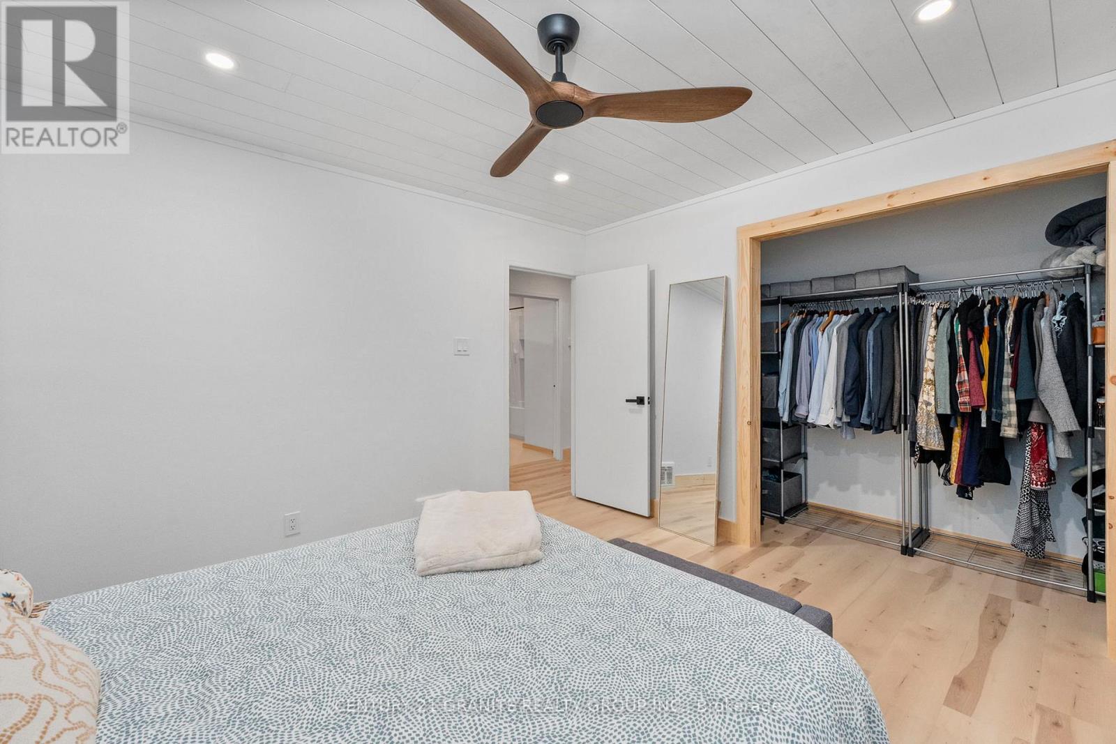 31 Sprucedale Street, Highlands East, Ontario K0L 1M0 - Photo 21 - X12465476