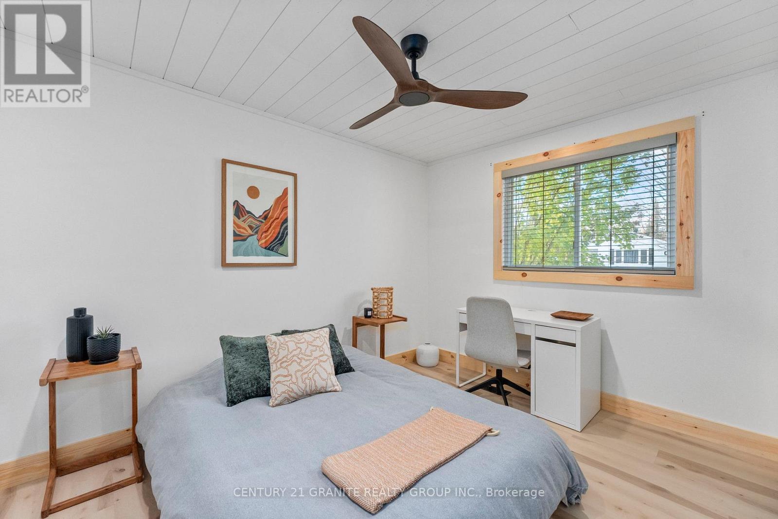 31 Sprucedale Street, Highlands East, Ontario K0L 1M0 - Photo 22 - X12465476