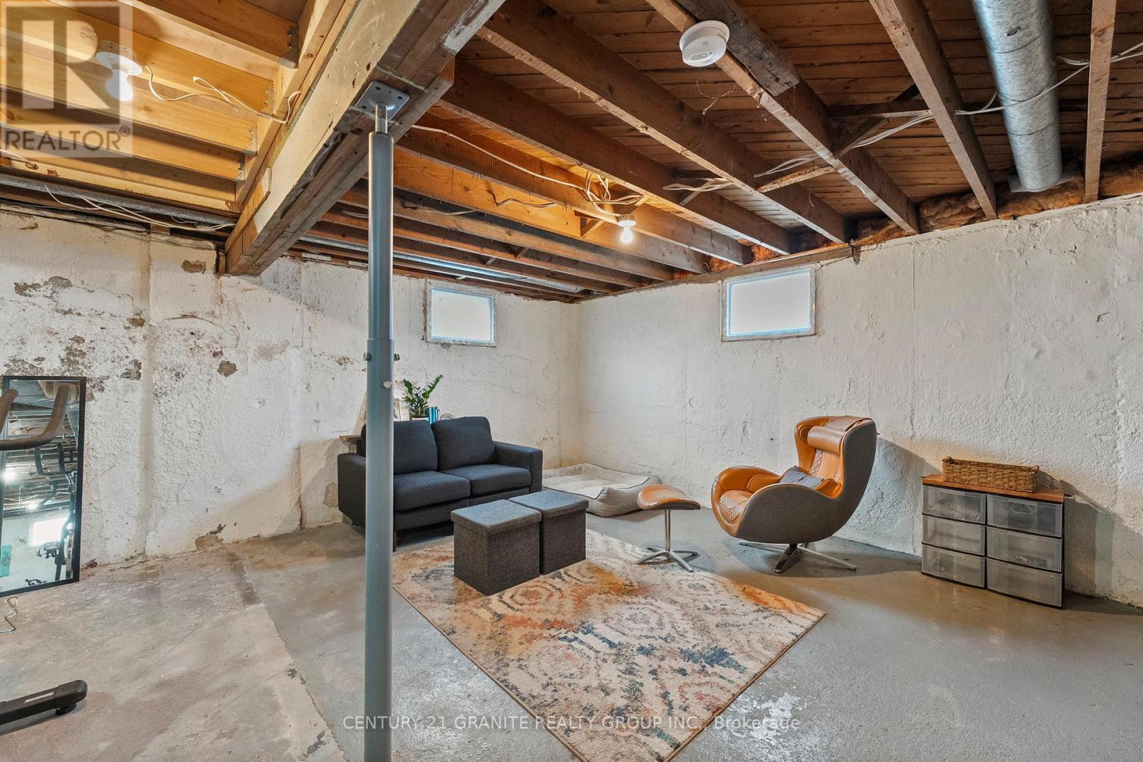 31 Sprucedale Street, Highlands East, Ontario K0L 1M0 - Photo 26 - X12465476