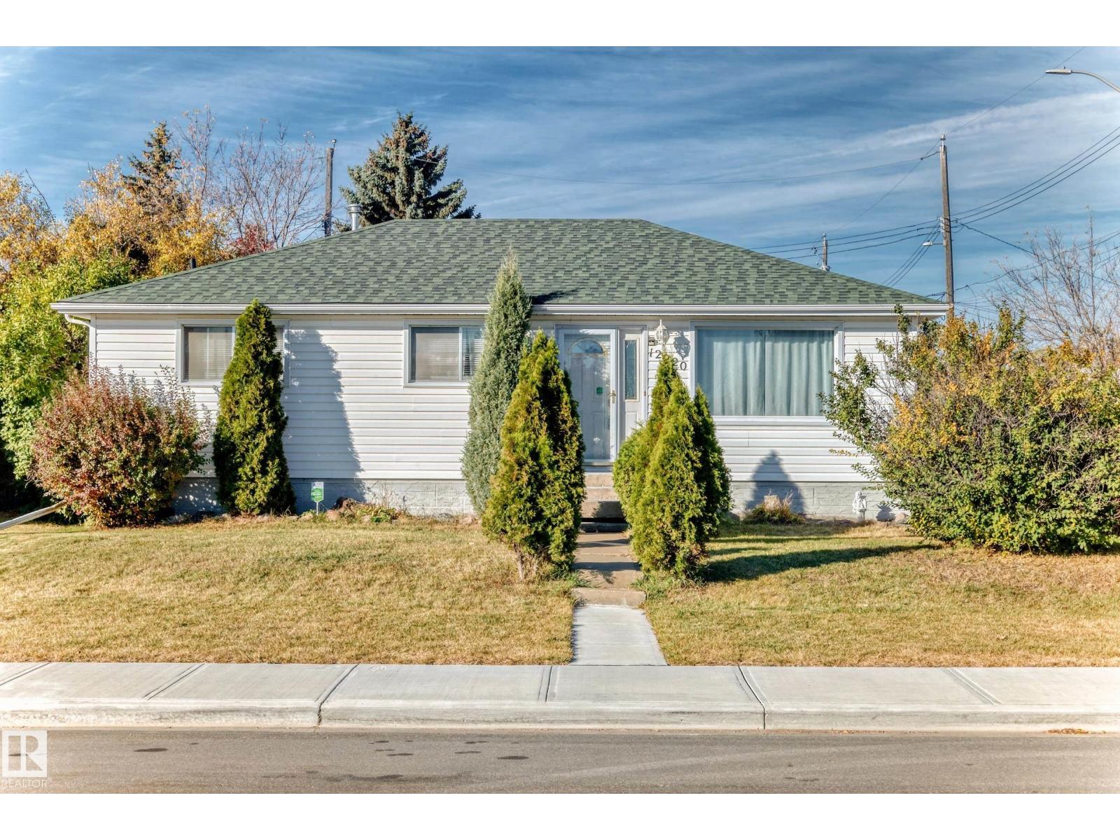 12920 93 St Nw, Edmonton, Alberta  T5E 3T2 - Photo 2 - E4462281