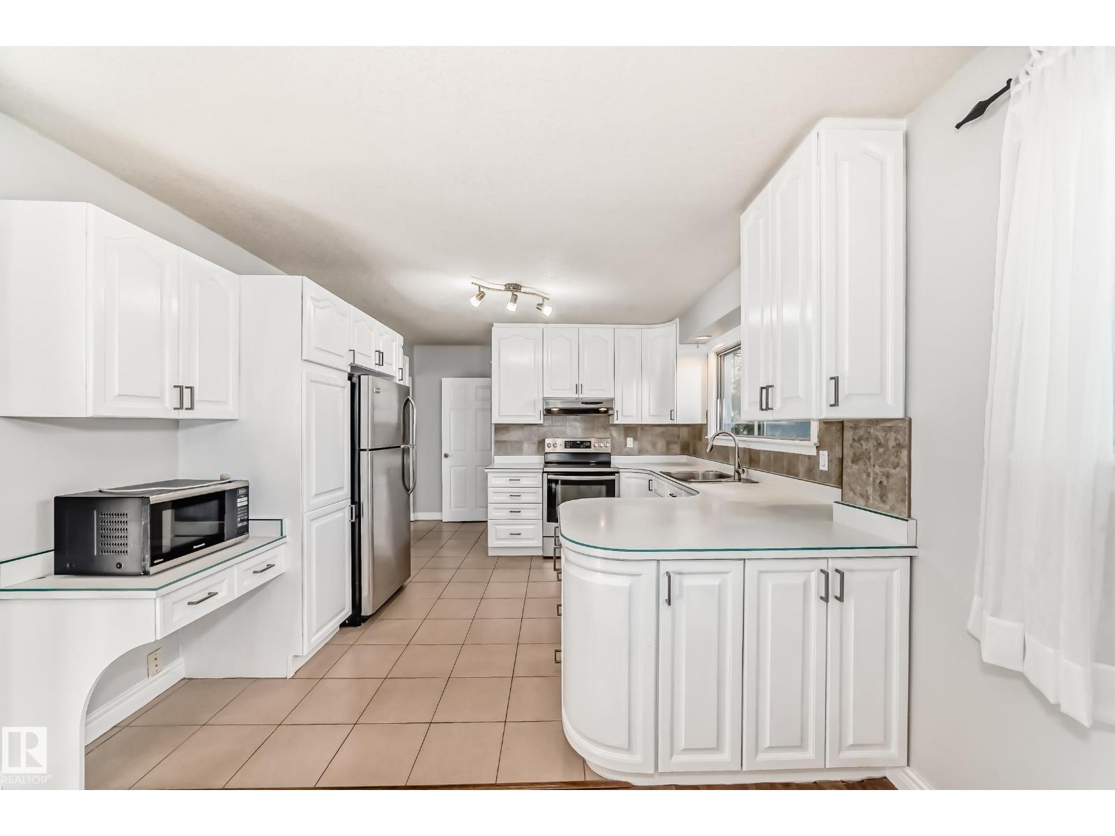 12920 93 St Nw, Edmonton, Alberta  T5E 3T2 - Photo 8 - E4462281