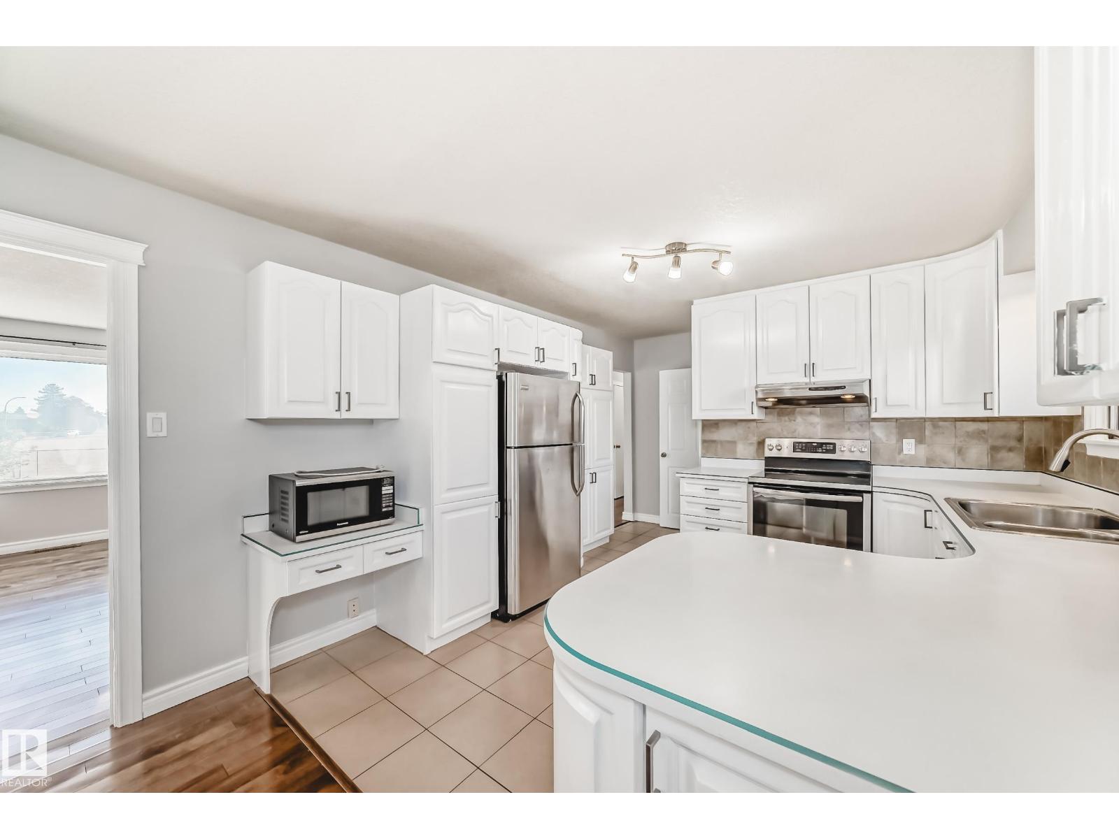 12920 93 St Nw, Edmonton, Alberta  T5E 3T2 - Photo 9 - E4462281