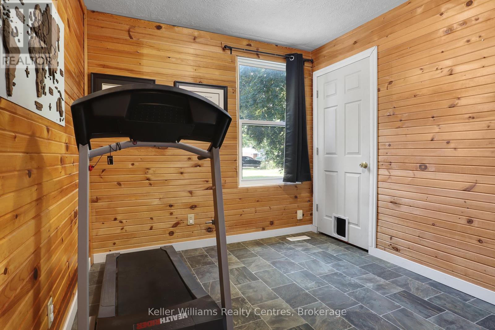 31 Yonge Street S, Arran-Elderslie, Ontario  N0H 2N0 - Photo 29 - X12465382