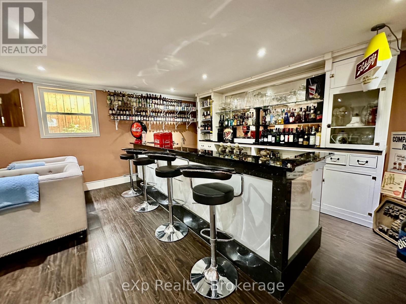 85 10th Street, Hanover, Ontario  N4N 1M9 - Photo 32 - X12465406