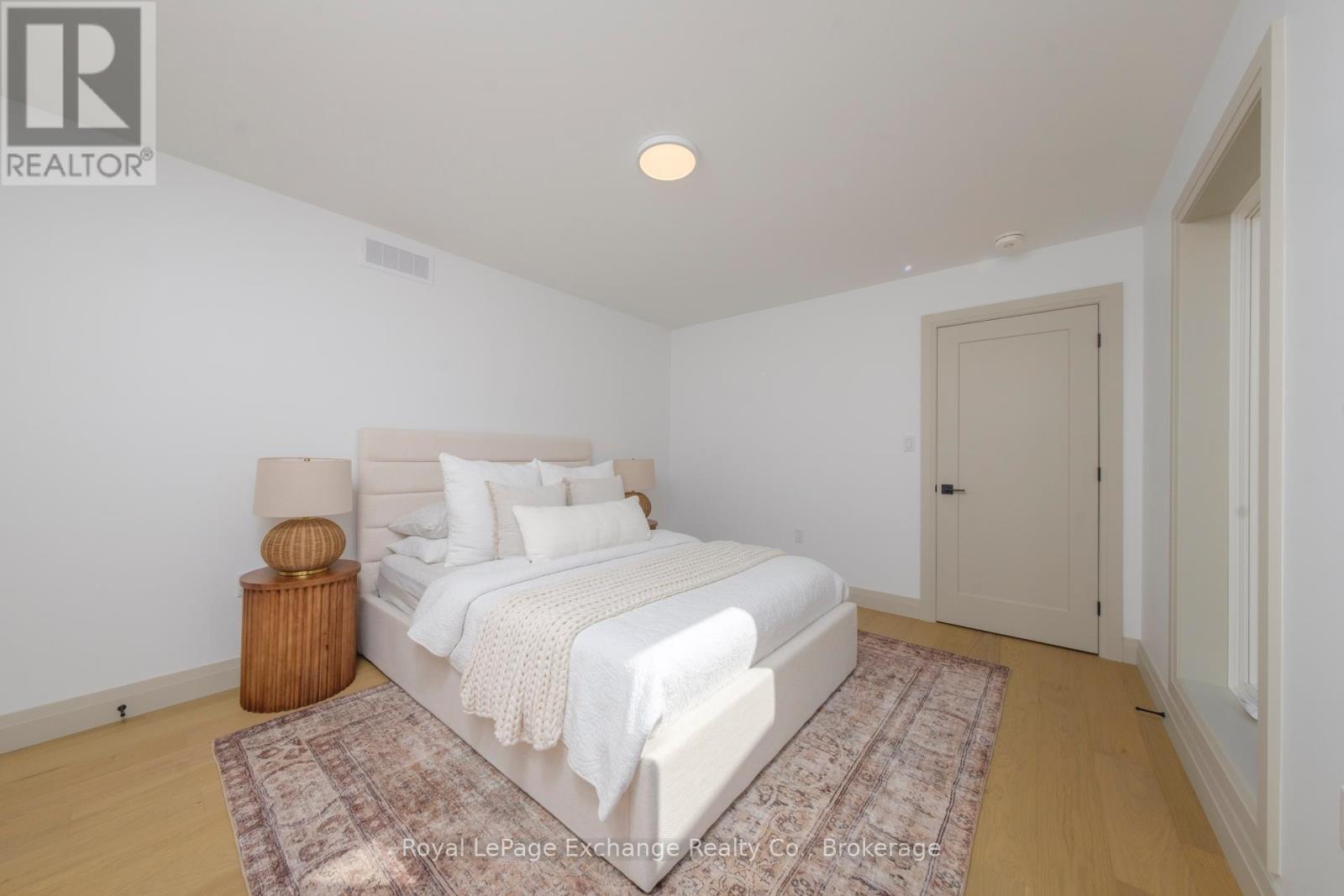 2 Marshall Place, Saugeen Shores, Ontario  N0H 2L0 - Photo 22 - X12465426