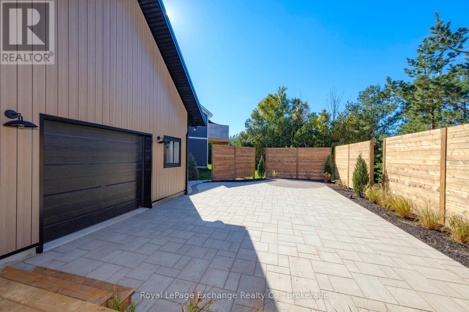 2 Marshall Place, Saugeen Shores, Ontario  N0H 2L0 - Photo 39 - X12465426