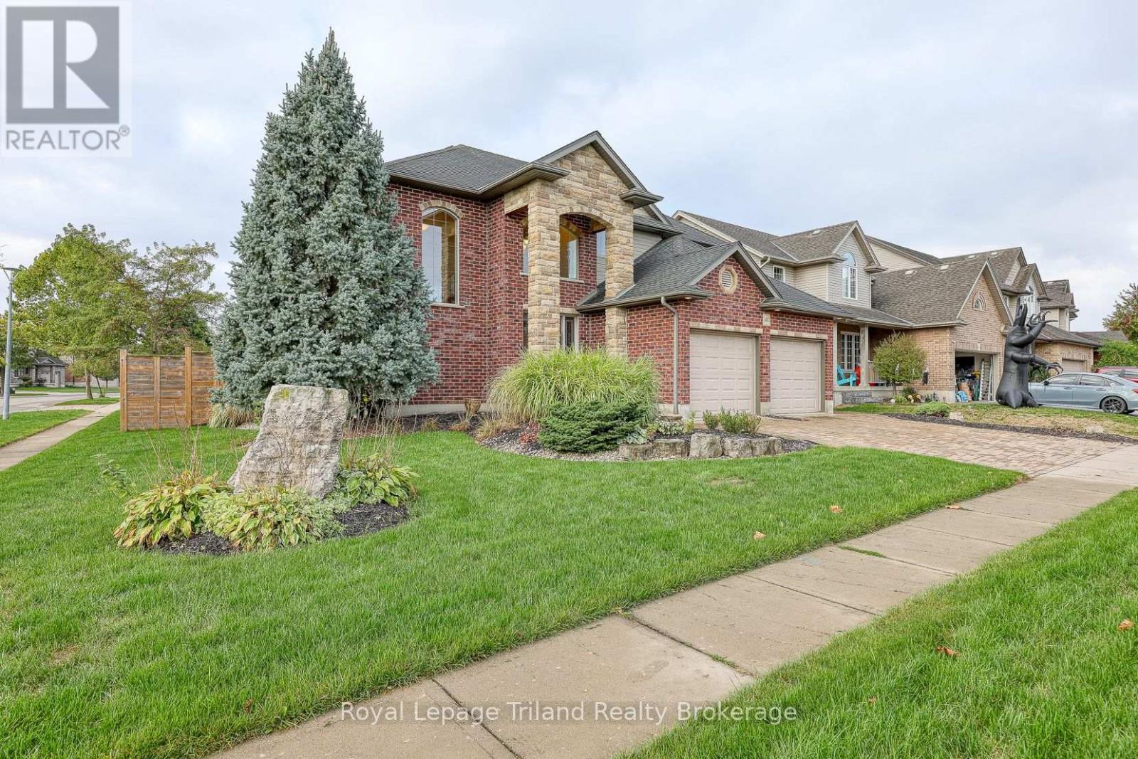 140 Cardinal Drive, Woodstock, Ontario  N4T 0B2 - Photo 2 - X12465410
