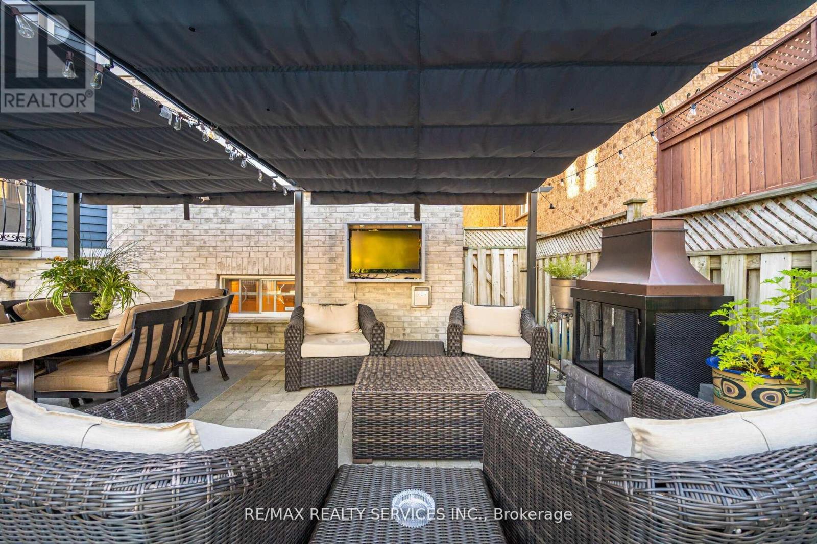 5749 Greensboro Drive, Mississauga, Ontario  L5M 5T8 - Photo 43 - W12465161