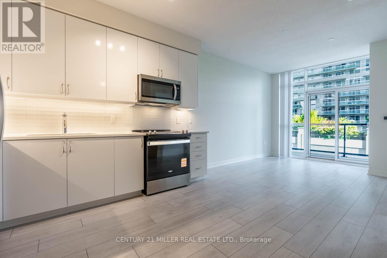 401 - 38 ANNIE CRAIG DRIVE, Toronto, Ontario
