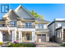 9 IROQUOIS AVENUE, Mississauga, Ontario
