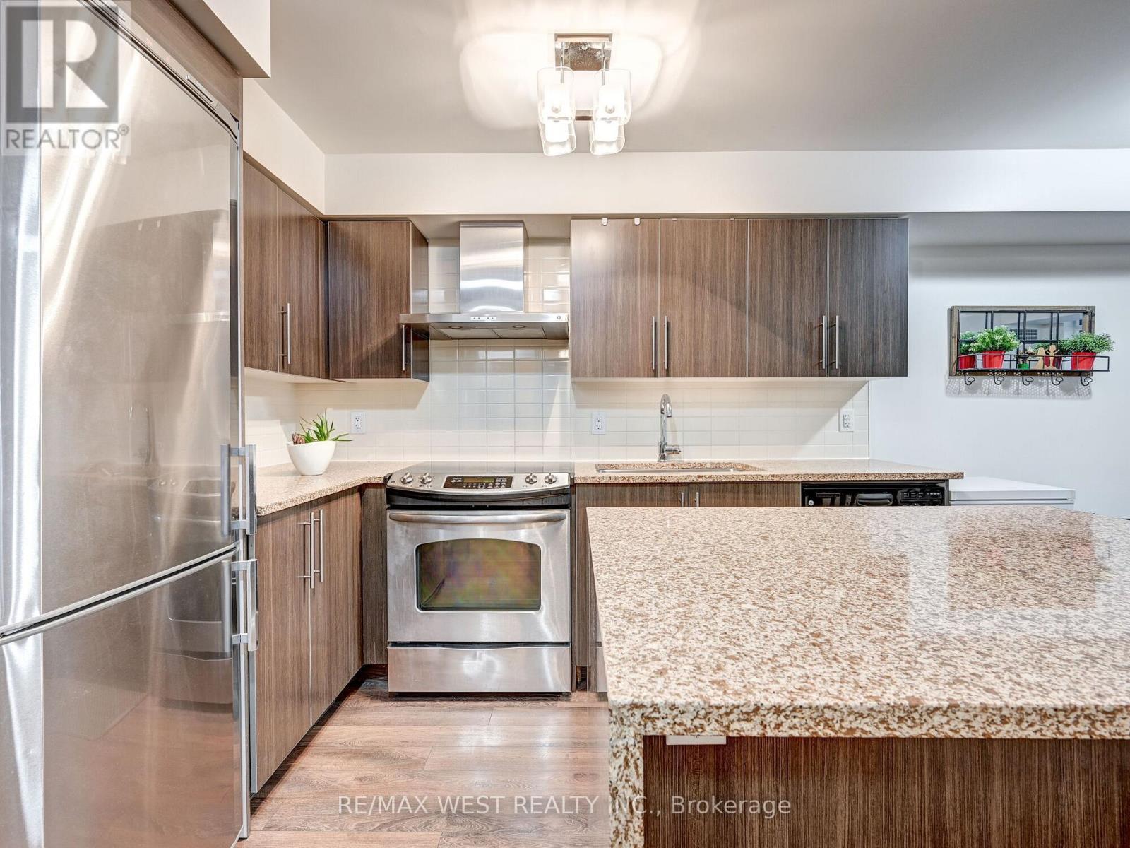 603 - 1 Michael Power Place, Toronto, Ontario  M9A 0A1 - Photo 17 - W12465200