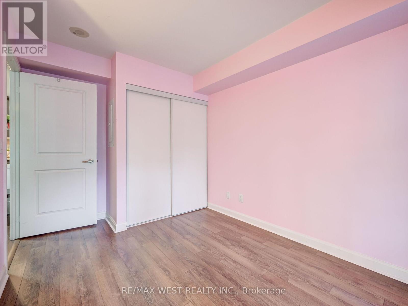 603 - 1 Michael Power Place, Toronto, Ontario  M9A 0A1 - Photo 28 - W12465200
