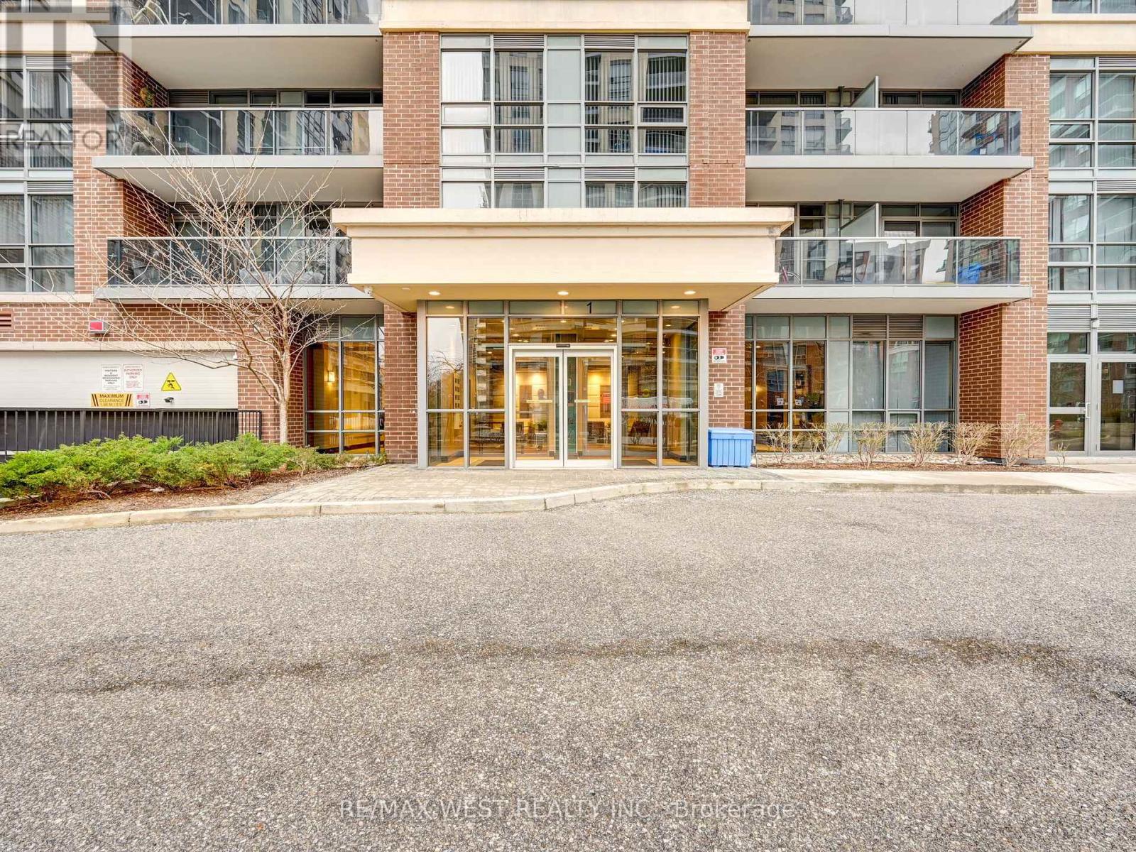 603 - 1 Michael Power Place, Toronto, Ontario  M9A 0A1 - Photo 4 - W12465200