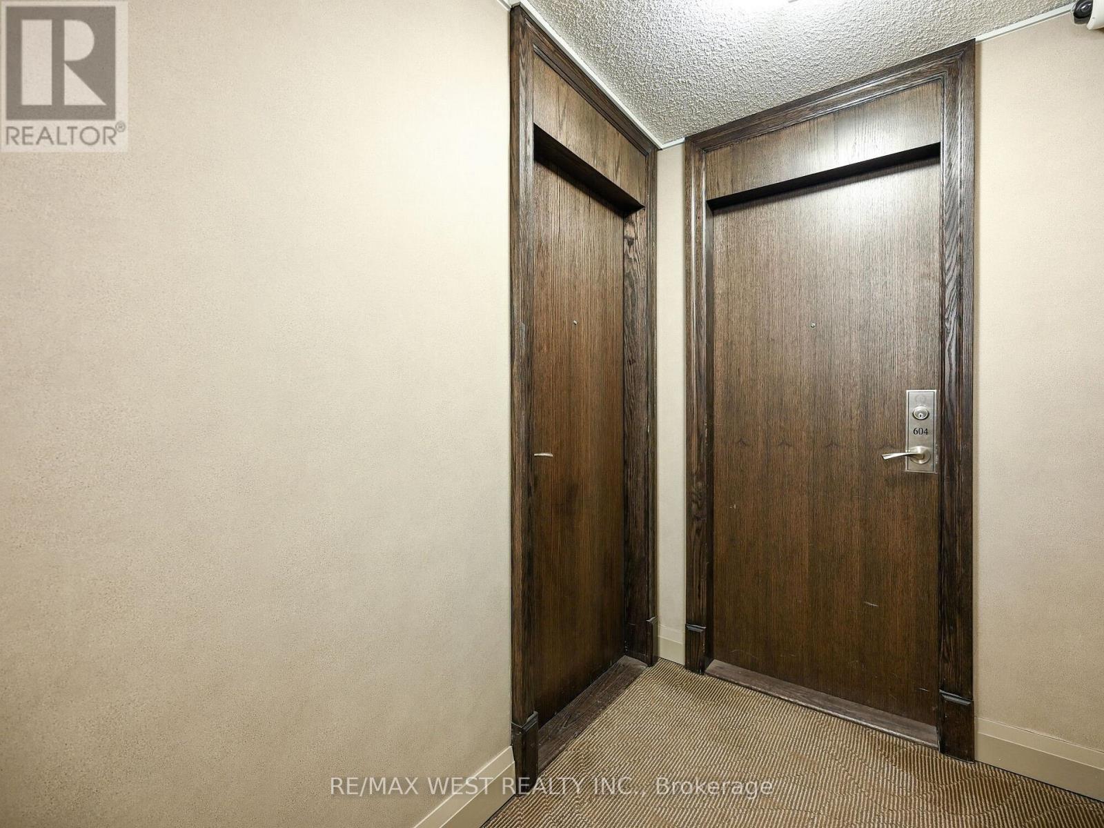603 - 1 Michael Power Place, Toronto, Ontario  M9A 0A1 - Photo 5 - W12465200