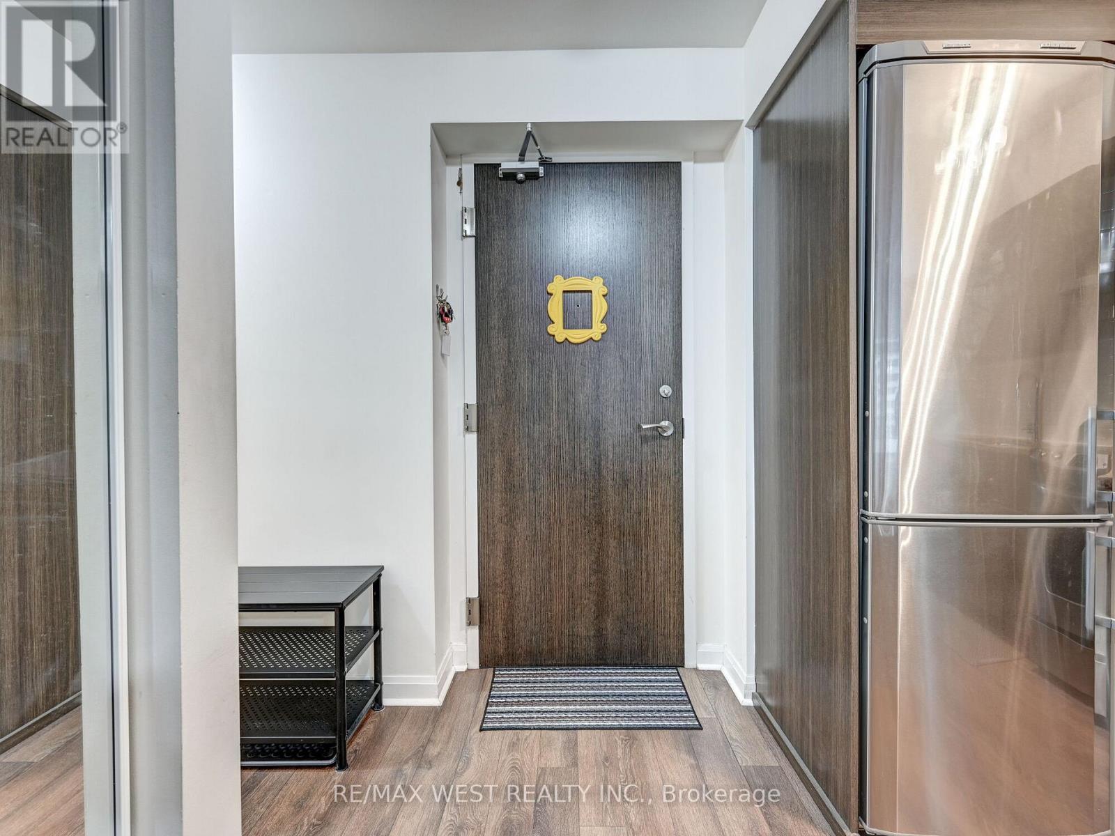 603 - 1 Michael Power Place, Toronto, Ontario  M9A 0A1 - Photo 6 - W12465200