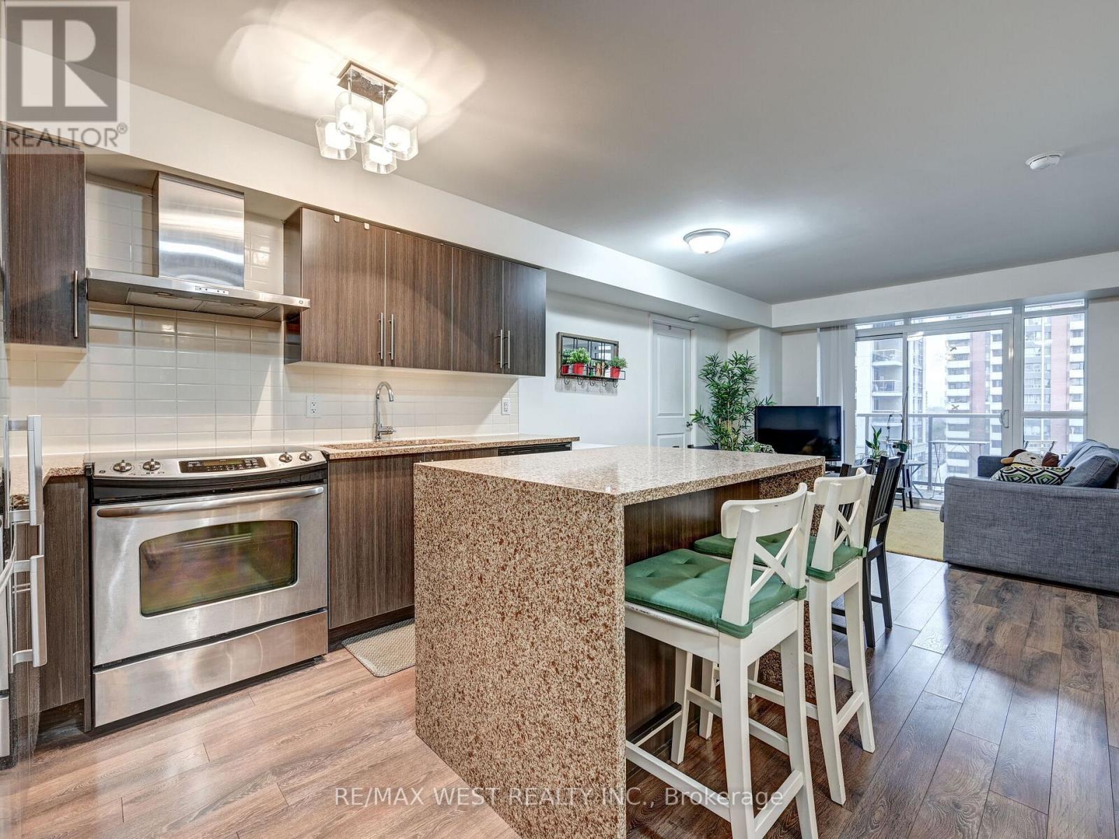603 - 1 Michael Power Place, Toronto, Ontario  M9A 0A1 - Photo 8 - W12465200