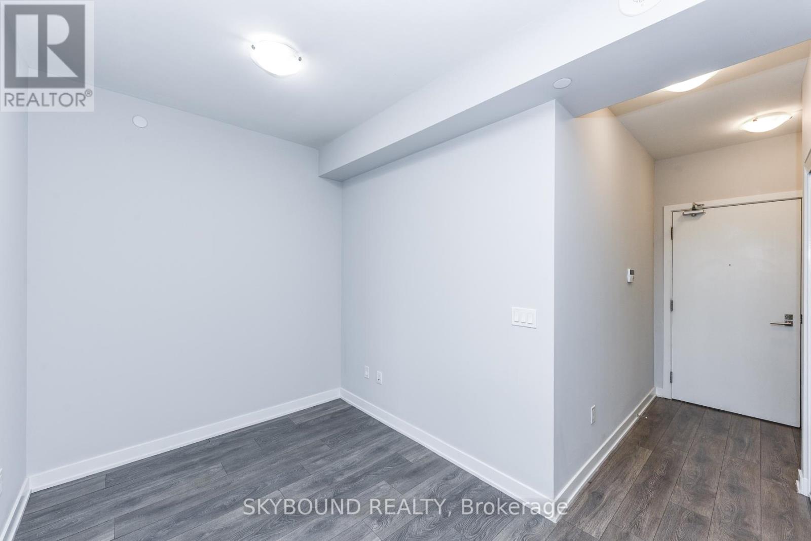 210 - 4655 Glen Erin Drive, Mississauga, Ontario  L5M 0Z1 - Photo 5 - W12465212
