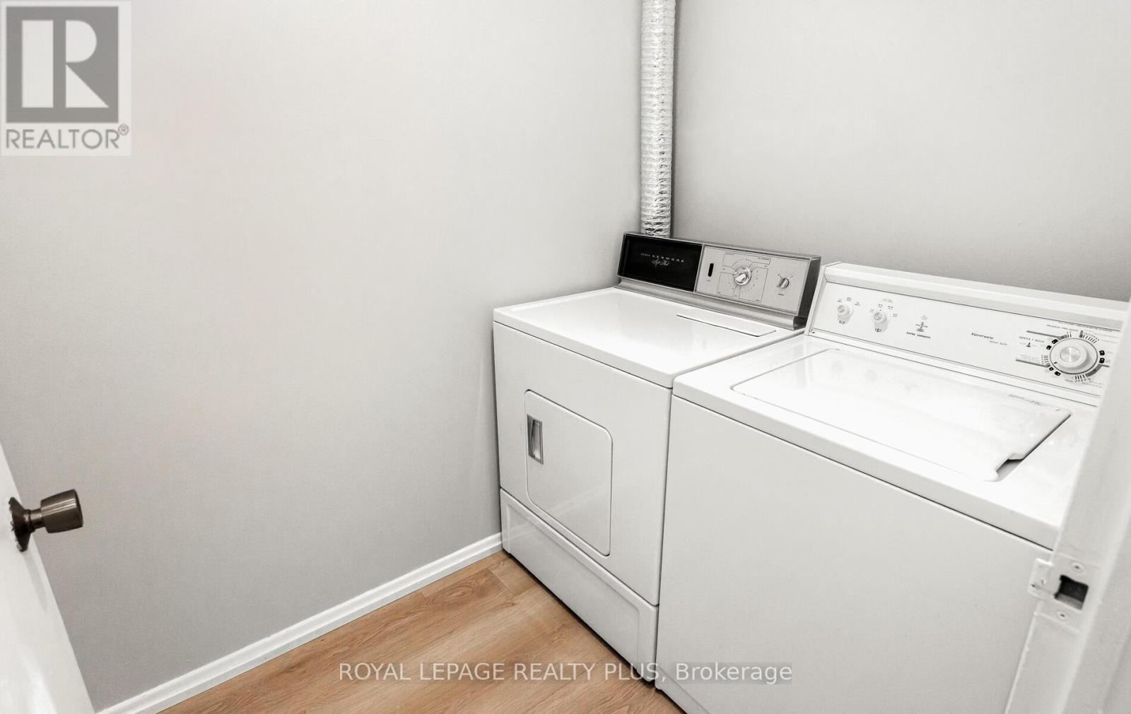 301 - 3025 The Credit Woodlands, Mississauga (Erindale), Ontario  L5C 2V3 - Photo 16 - W12465214