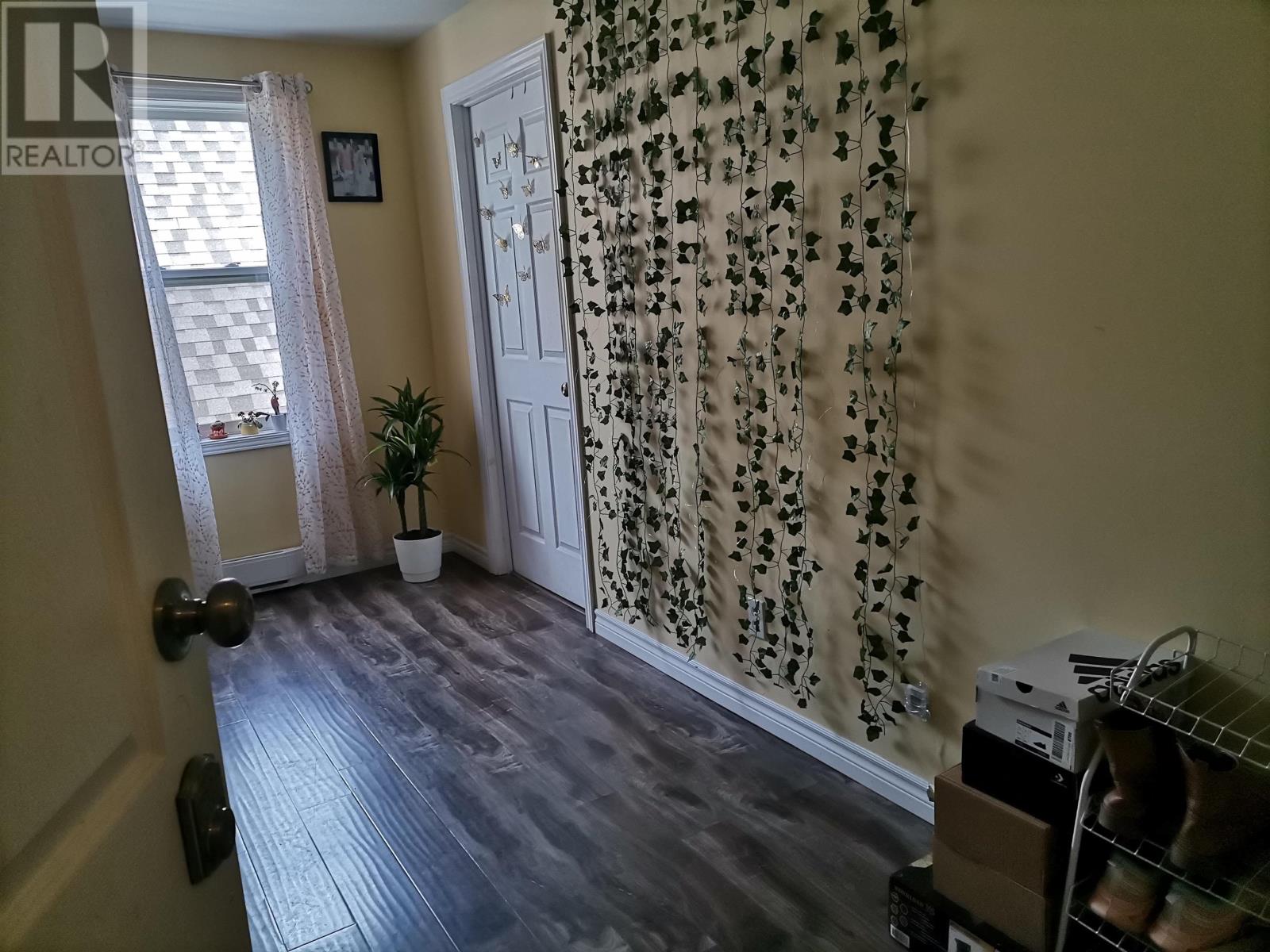 72 Douglas Street, Charlottetown, Prince Edward Island  C1A 2J2 - Photo 9 - 202525955