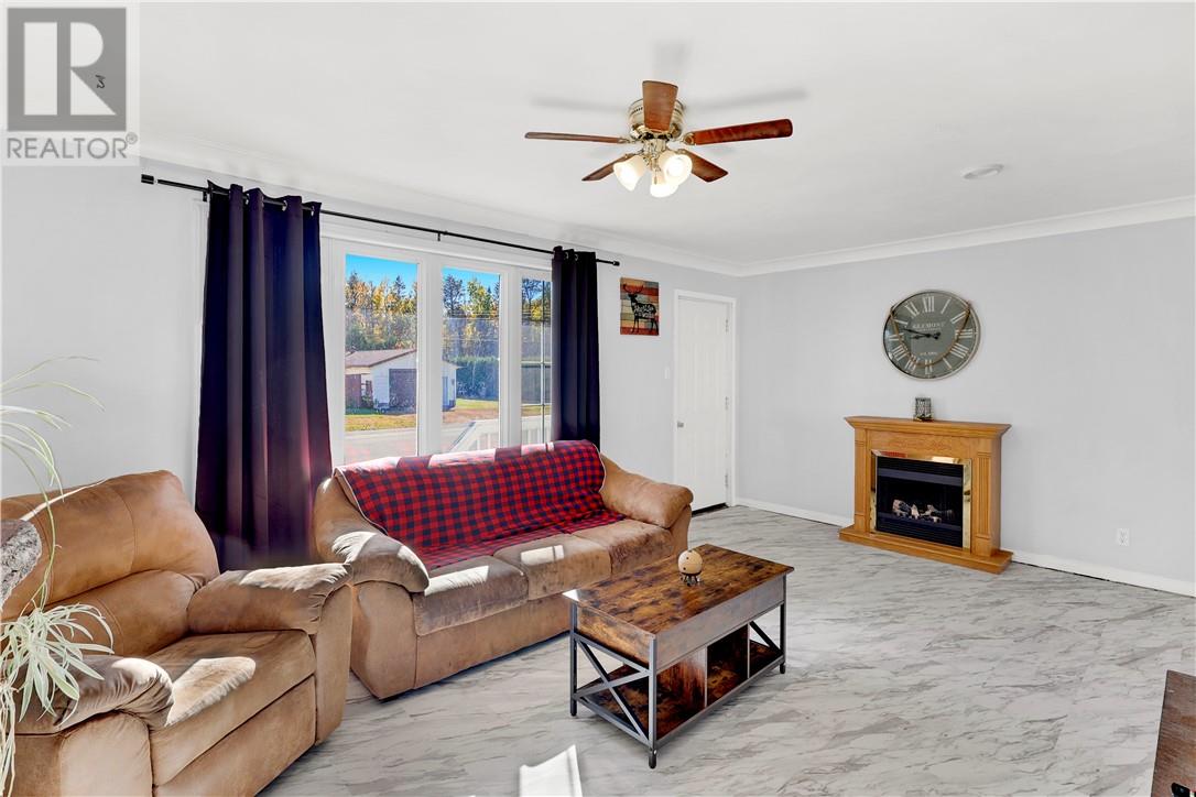 664 Katherine Street, Espanola, Ontario  P5E 1M7 - Photo 12 - 2125257