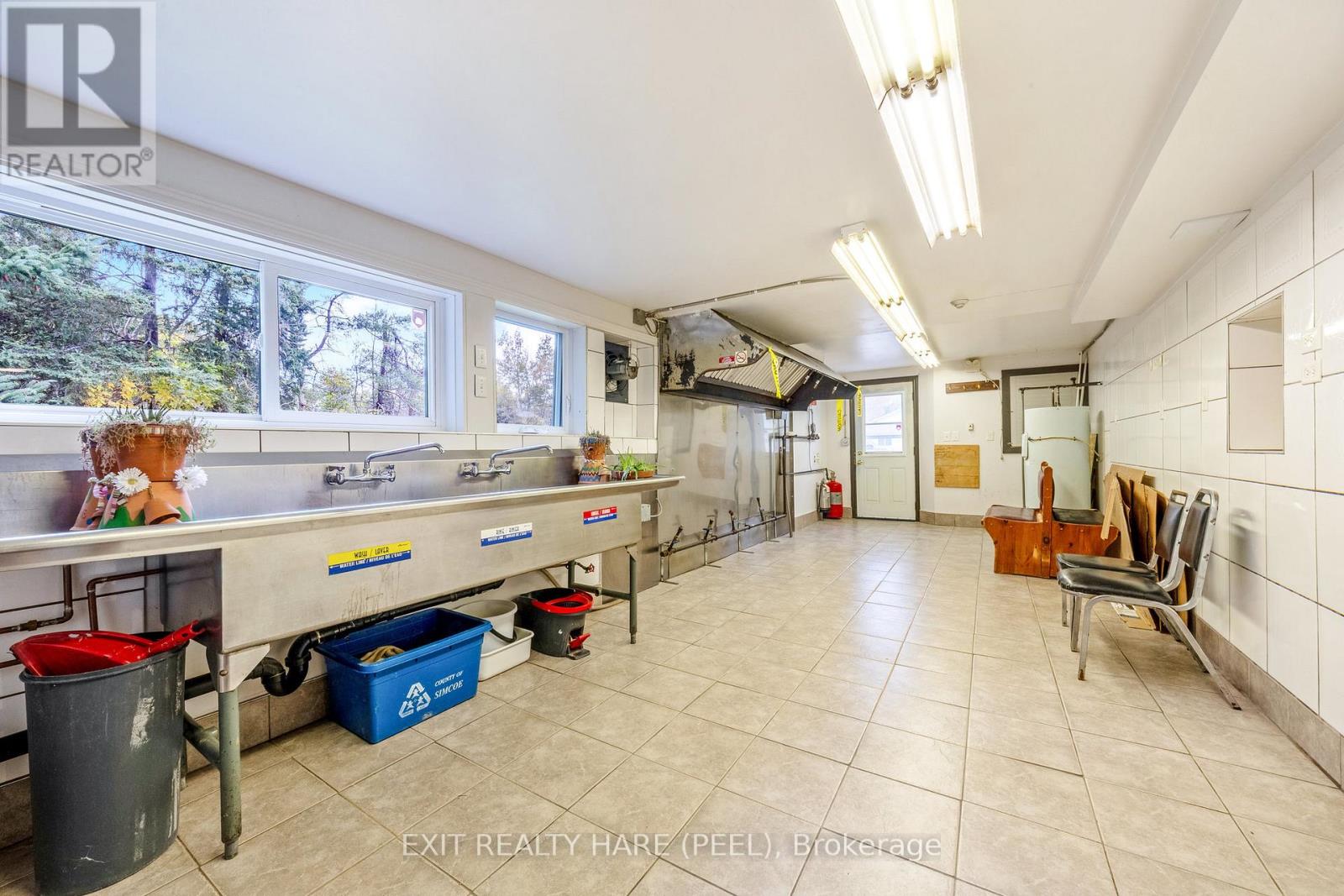 204369 Dufferin 109 Road, Amaranth, Ontario  L9W 0T5 - Photo 18 - X12458239