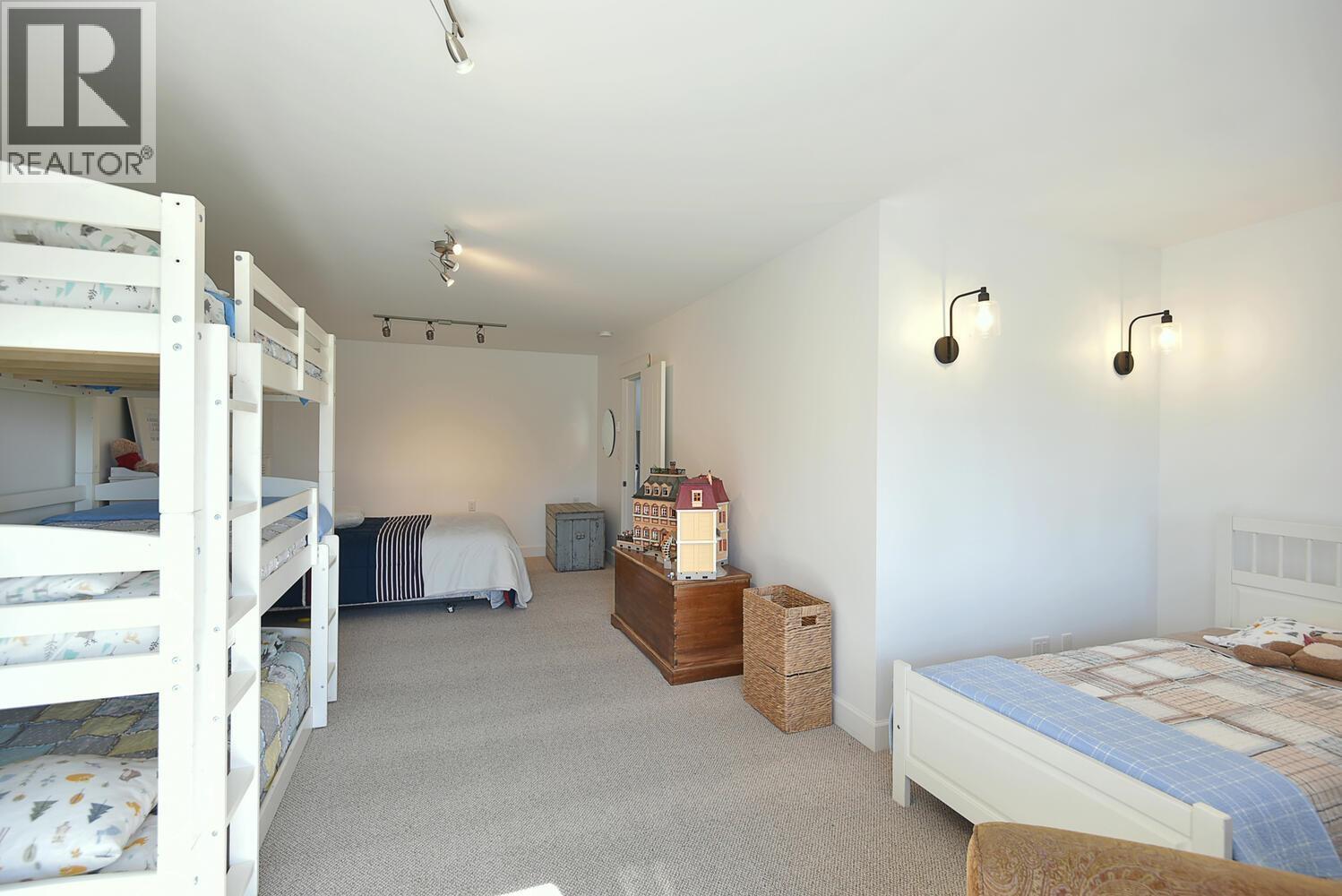 605 Woodland Avenue, Gibsons, British Columbia  V0N 1V1 - Photo 26 - R2976018