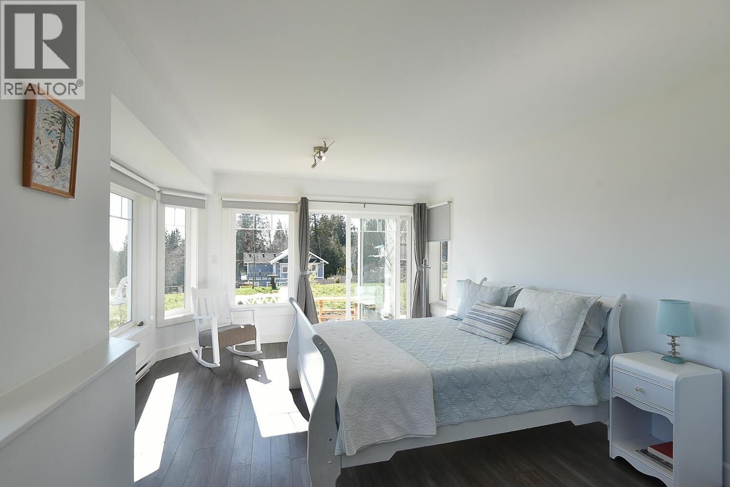 605 Woodland Avenue, Gibsons, British Columbia  V0N 1V1 - Photo 27 - R2976018