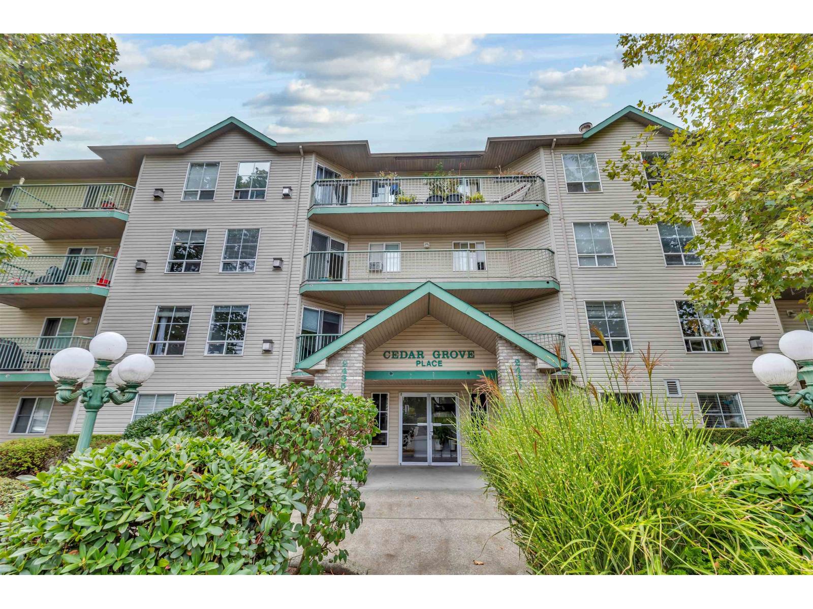 204 2435 Center Street, Abbotsford, British Columbia  V2T 2N4 - Photo 3 - R3058529