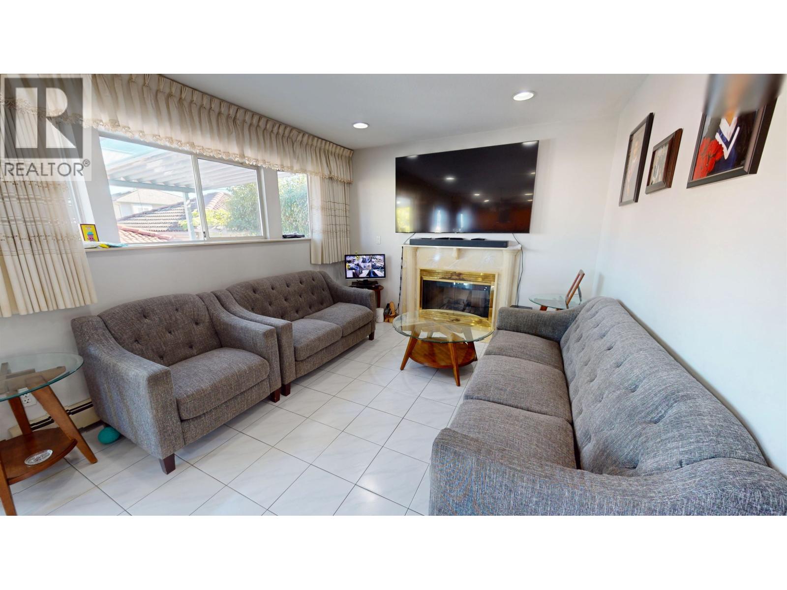 3549 Anzio Drive, Vancouver, British Columbia  V5M 4E2 - Photo 11 - R3057206
