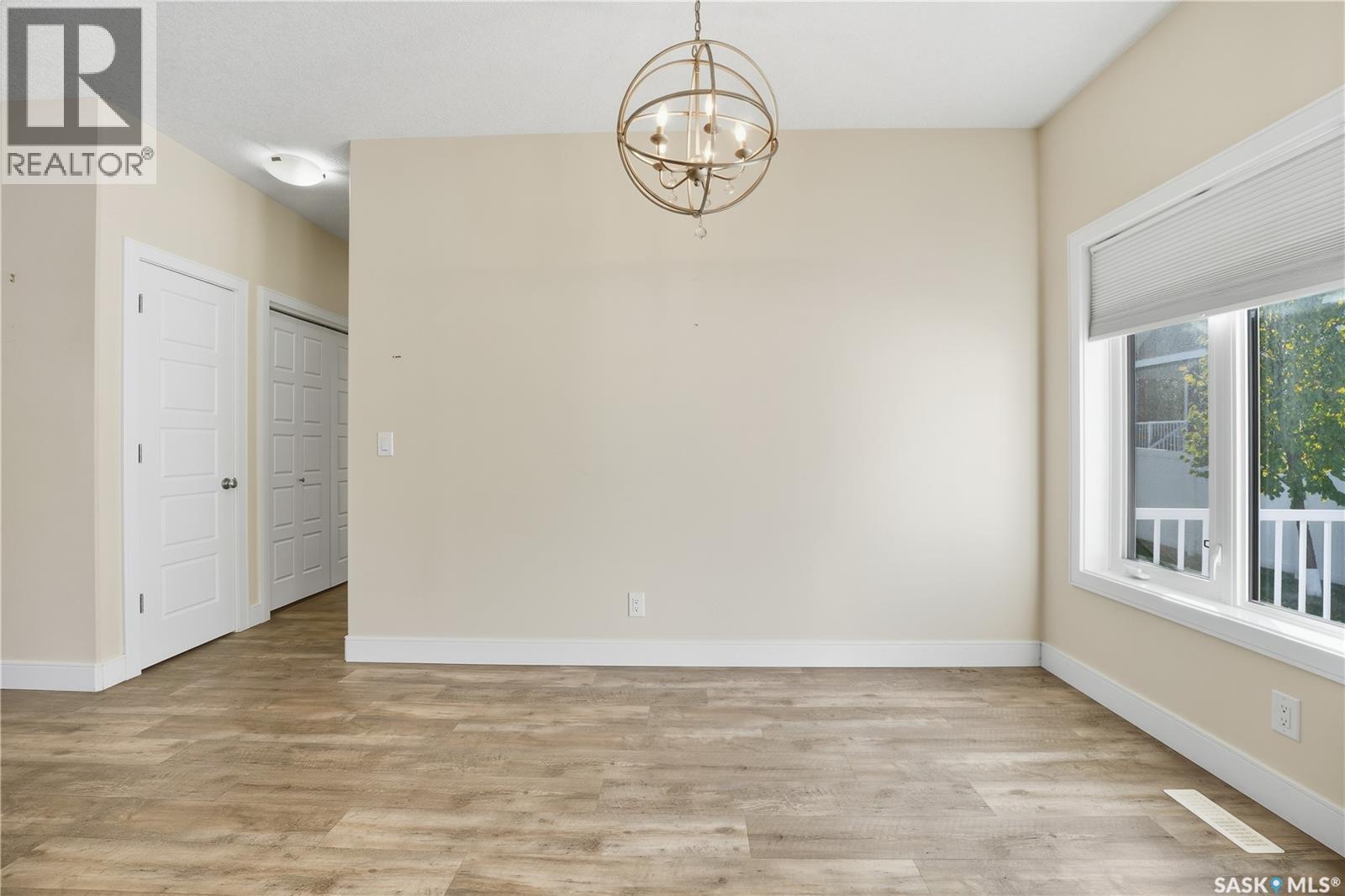 2 3214 11th Street W, Saskatoon, Saskatchewan  S7M 5G3 - Photo 15 - SK020882