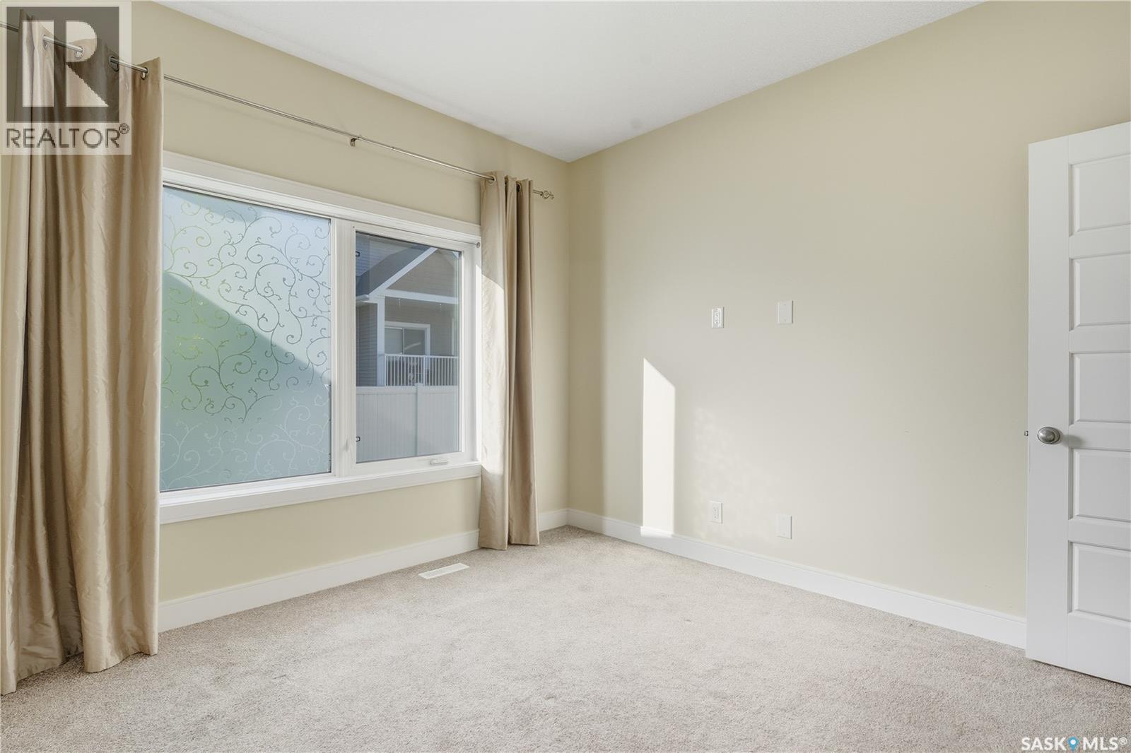 2 3214 11th Street W, Saskatoon, Saskatchewan  S7M 5G3 - Photo 18 - SK020882