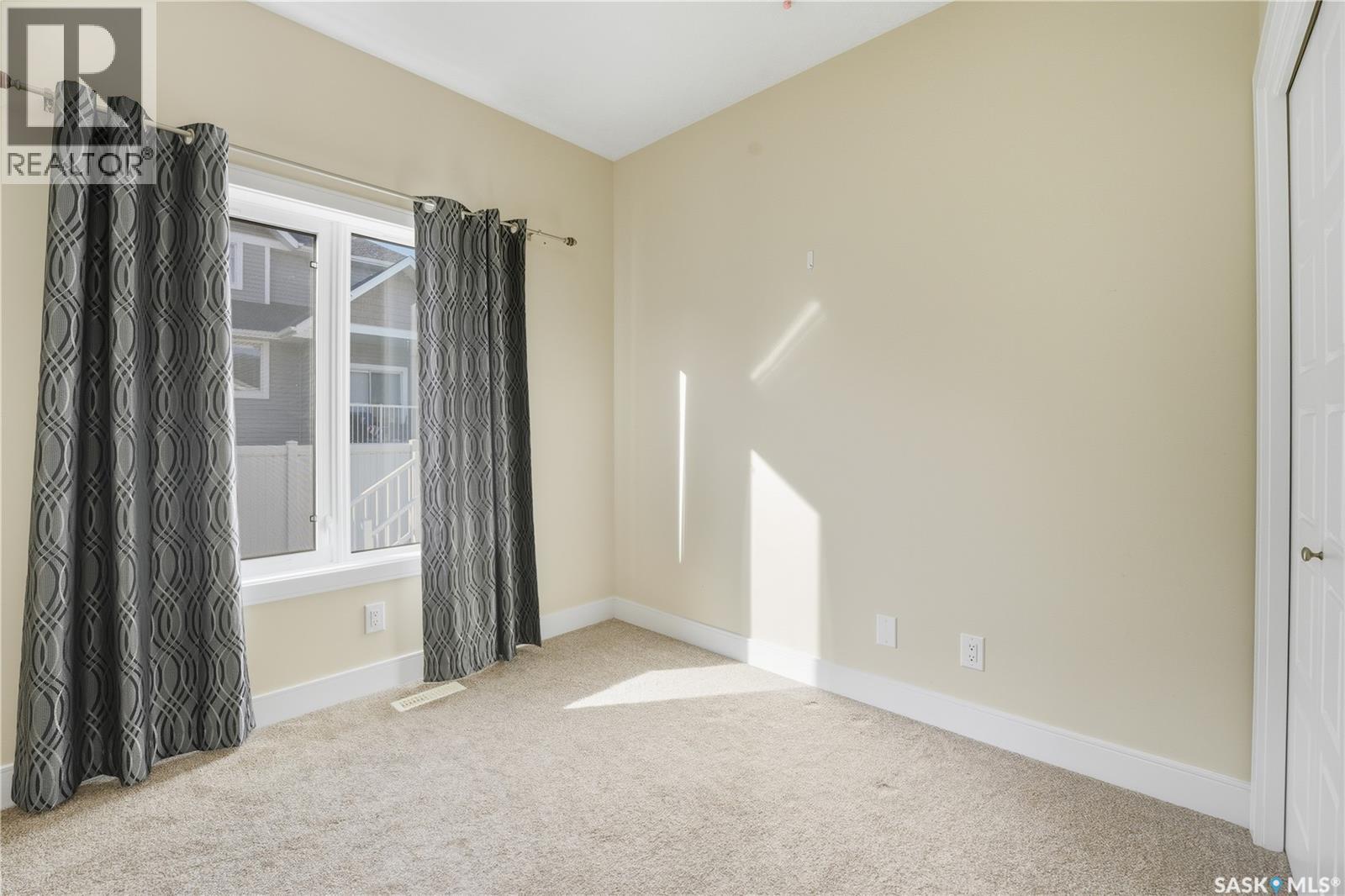 2 3214 11th Street W, Saskatoon, Saskatchewan  S7M 5G3 - Photo 25 - SK020882