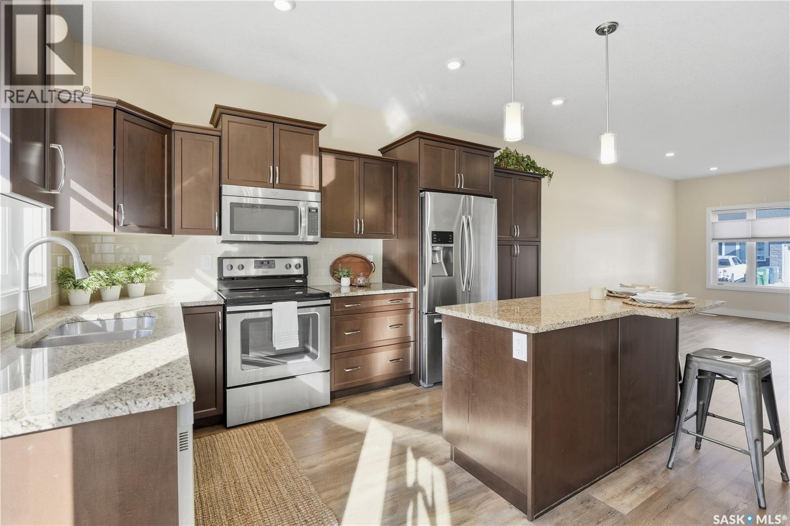 2 3214 11th Street W, Saskatoon, Saskatchewan  S7M 5G3 - Photo 6 - SK020882