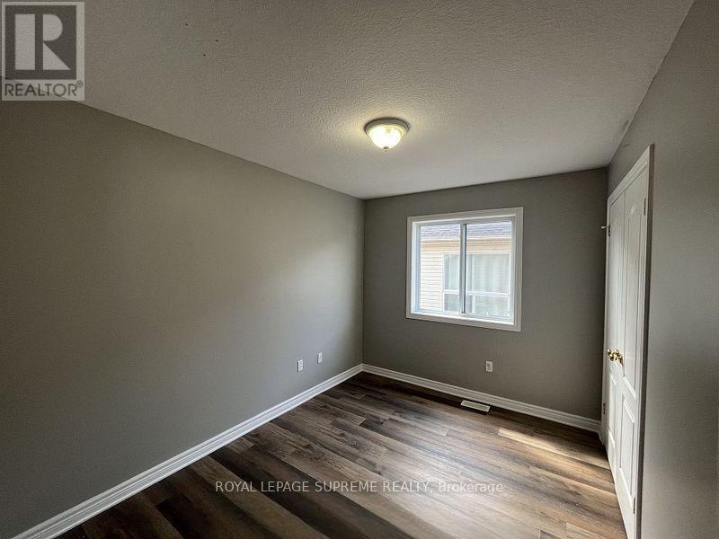 664 Cedar Street, Shelburne, Ontario  L9V 2W5 - Photo 14 - X12465172