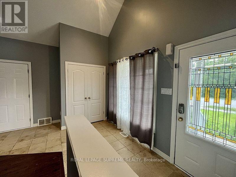 664 Cedar Street, Shelburne, Ontario  L9V 2W5 - Photo 3 - X12465172