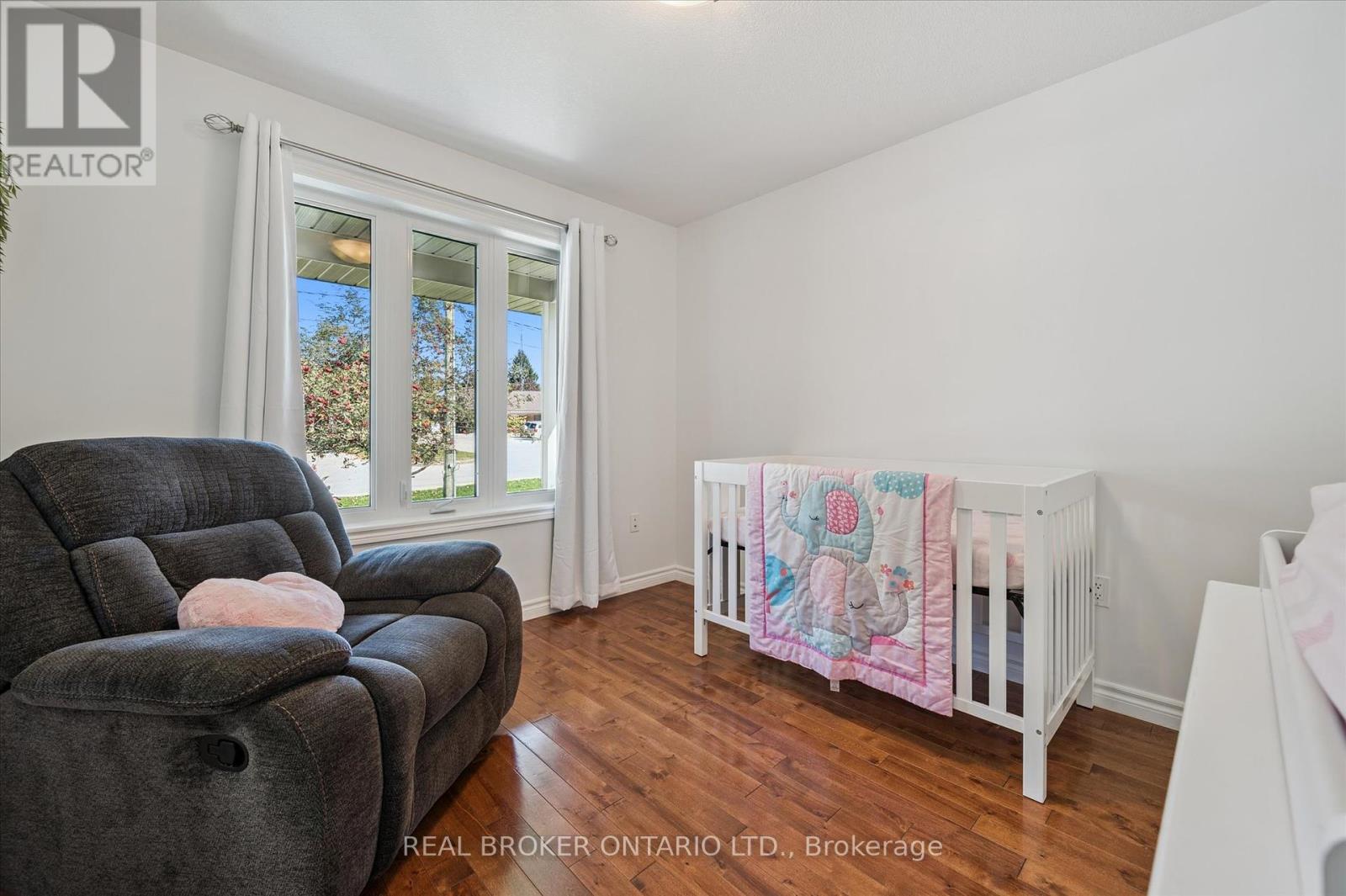 12 Caroline Street, Mapleton, Ontario  N0G 2K0 - Photo 18 - X12465186