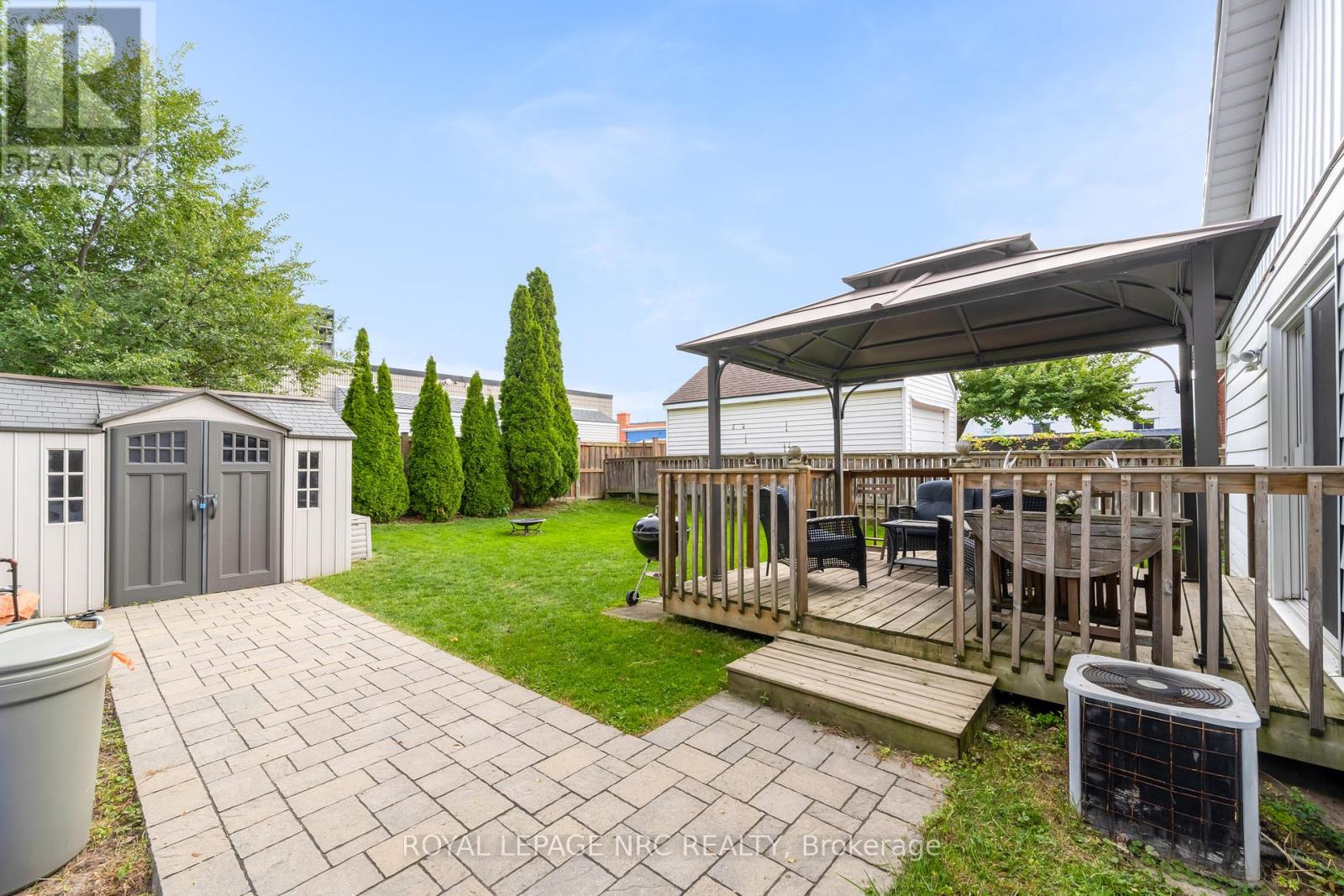 475 East 38th Street, Hamilton, Ontario  L8V 4G7 - Photo 31 - X12465209